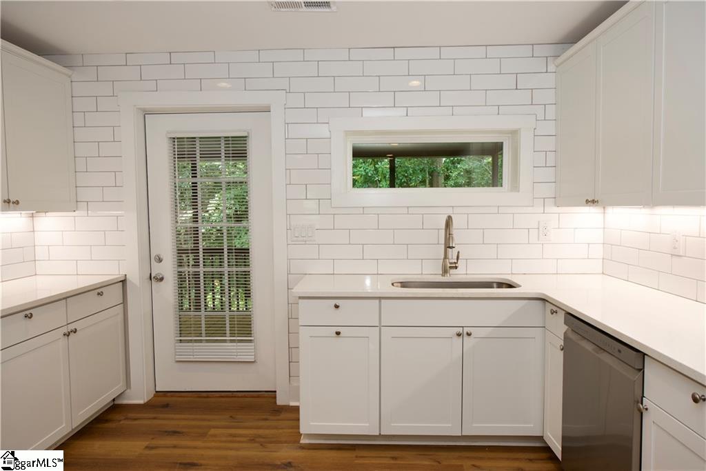 317 Pendleton Road Property Photo 10