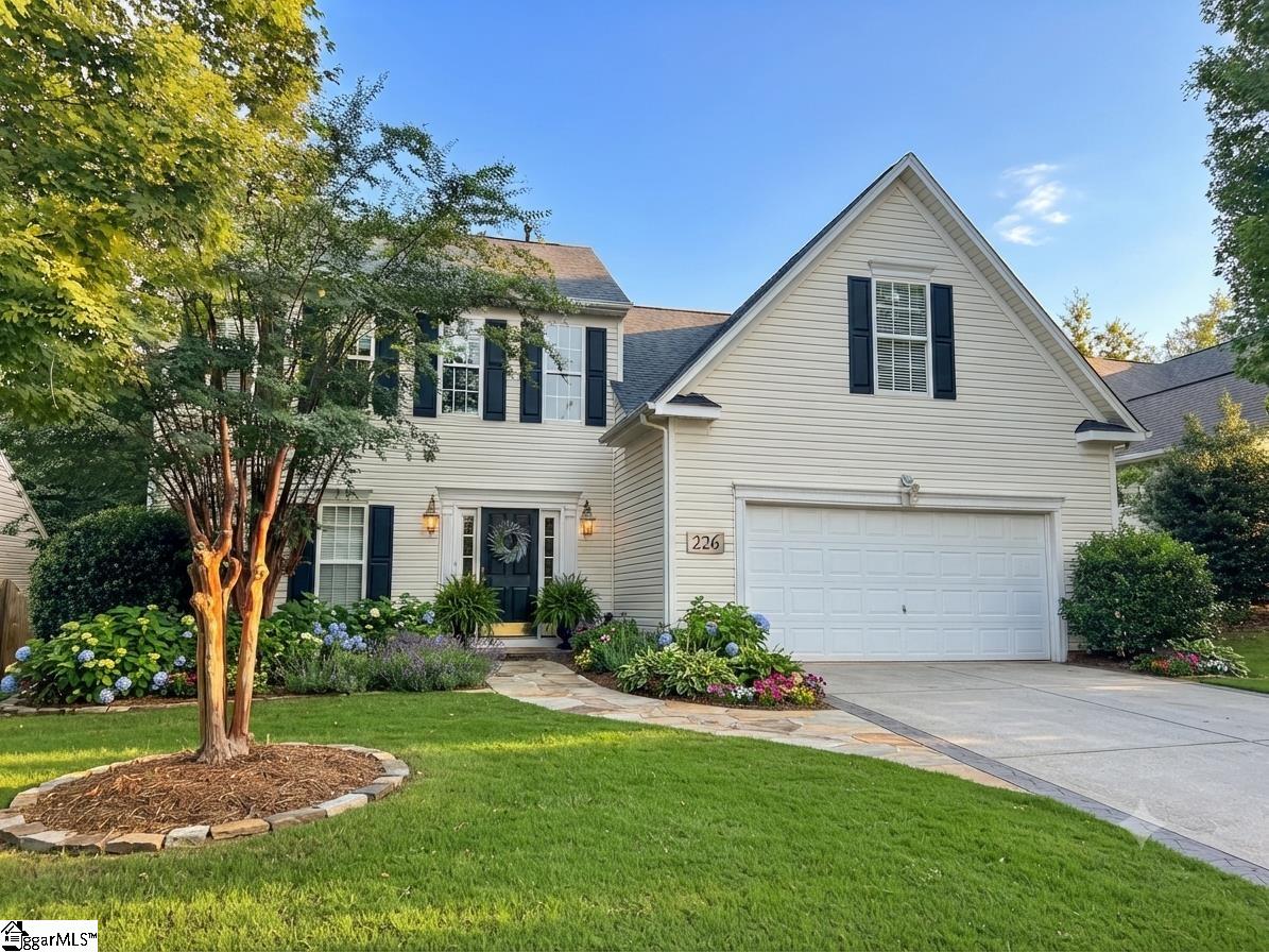 226 Highgate Circle Property Photo 1