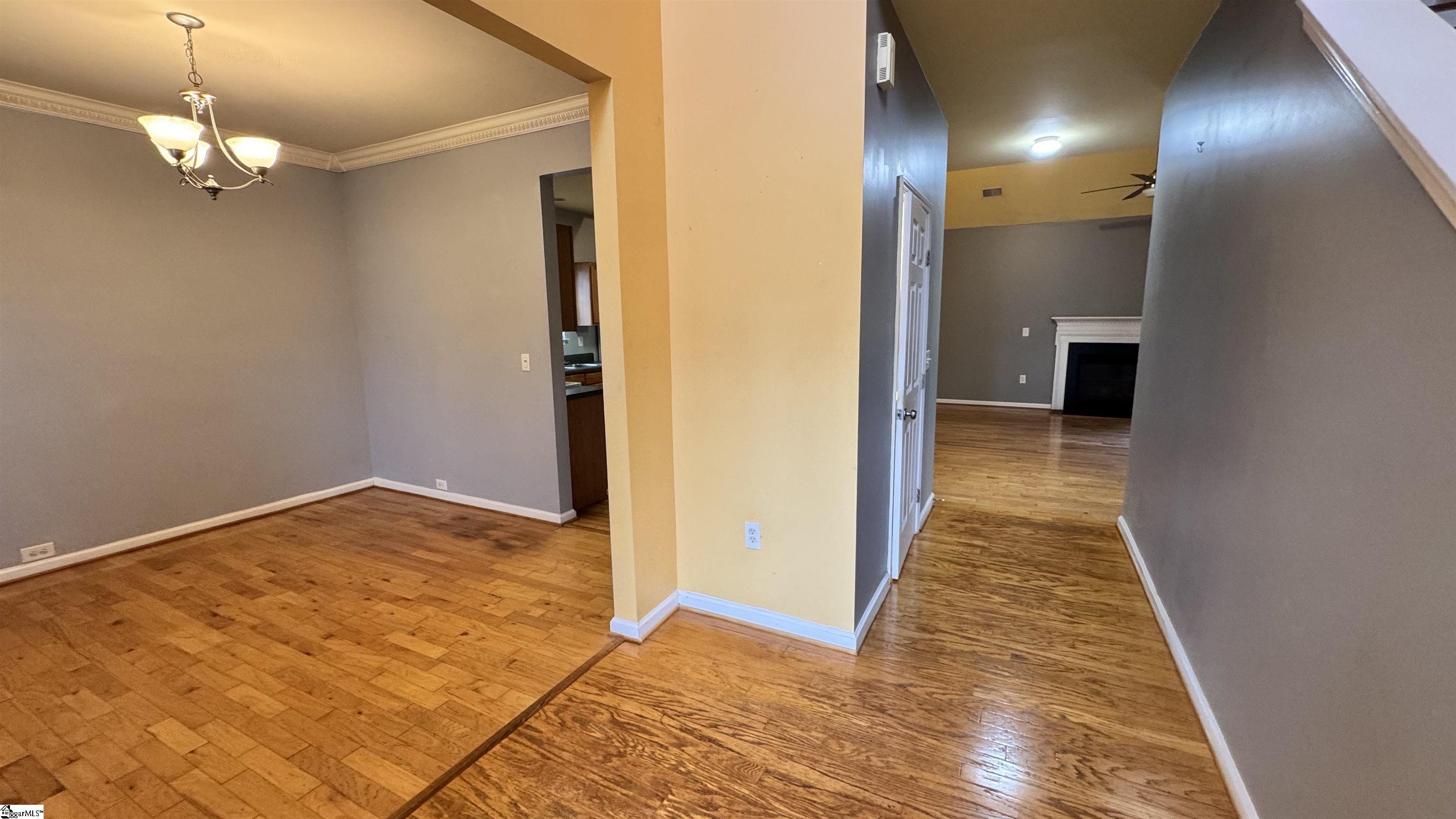 226 Highgate Circle Property Photo 7