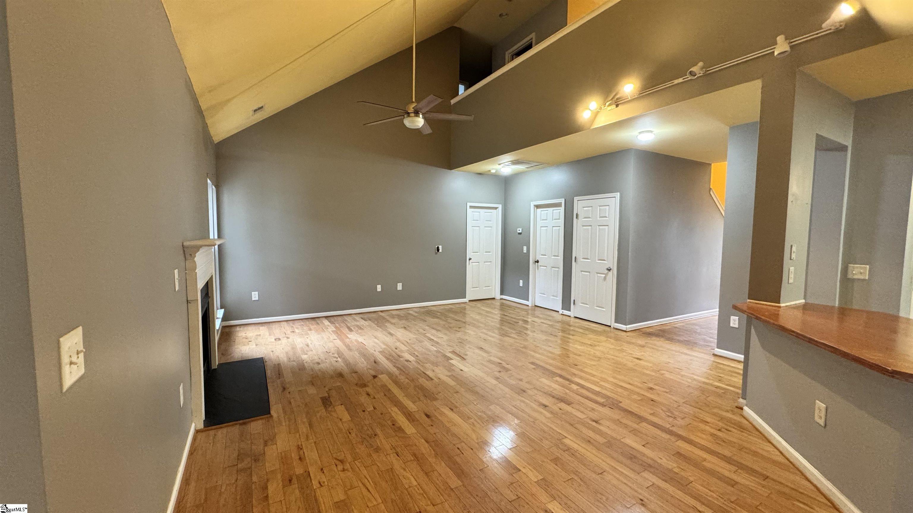 226 Highgate Circle Property Photo 14