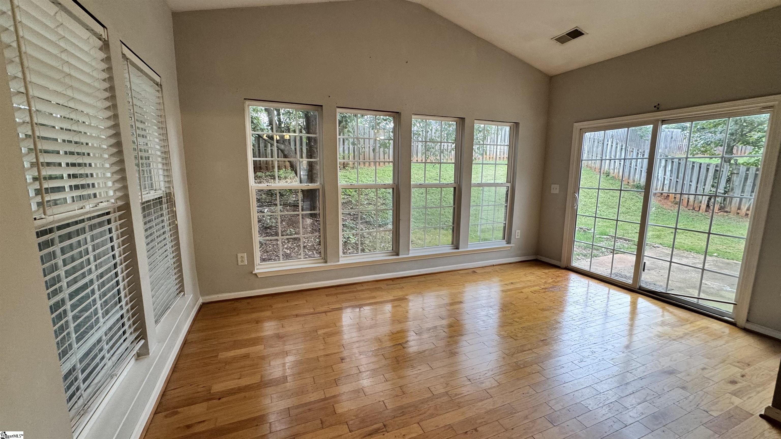 226 Highgate Circle Property Photo 15