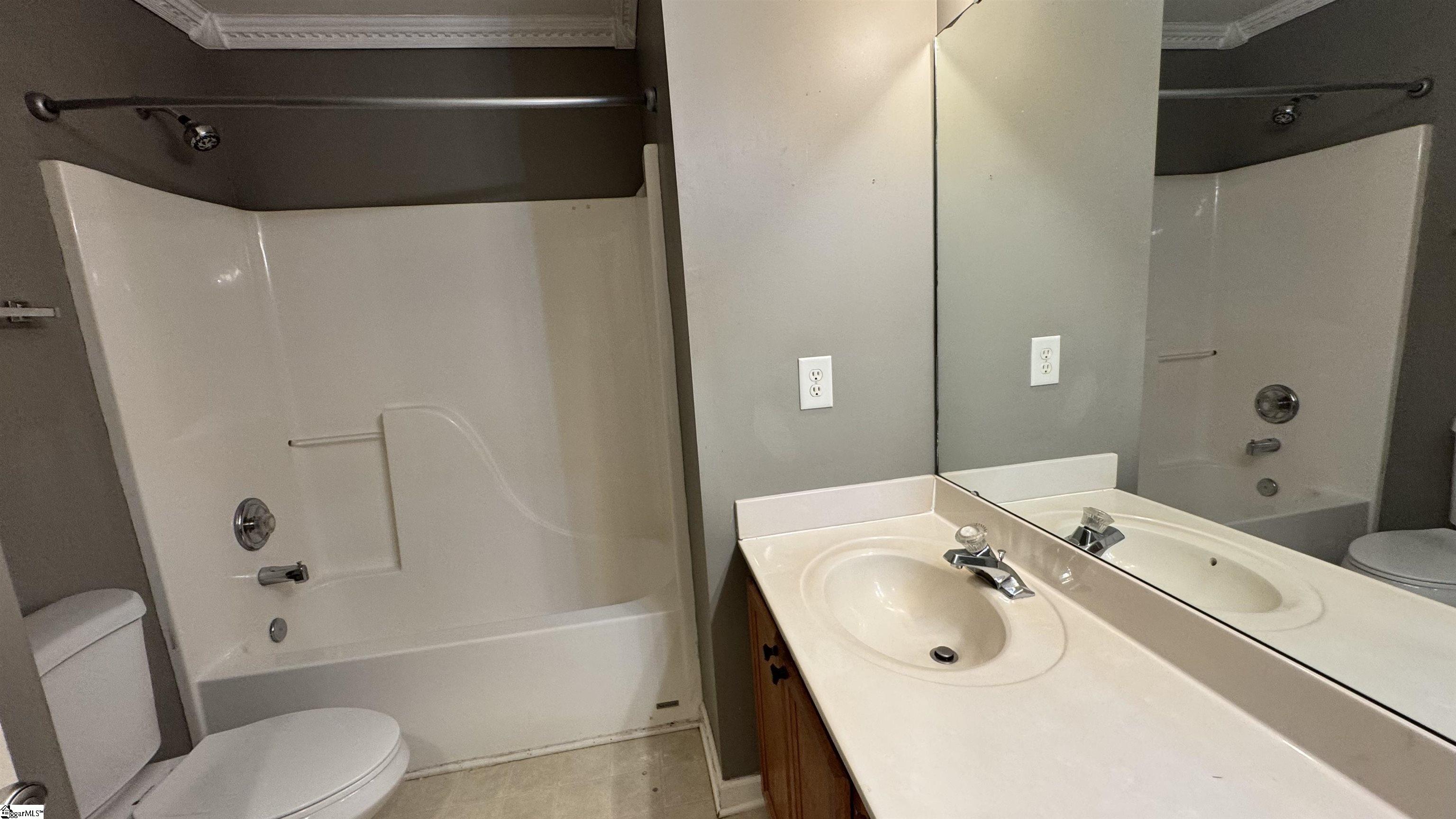 226 Highgate Circle Property Photo 36