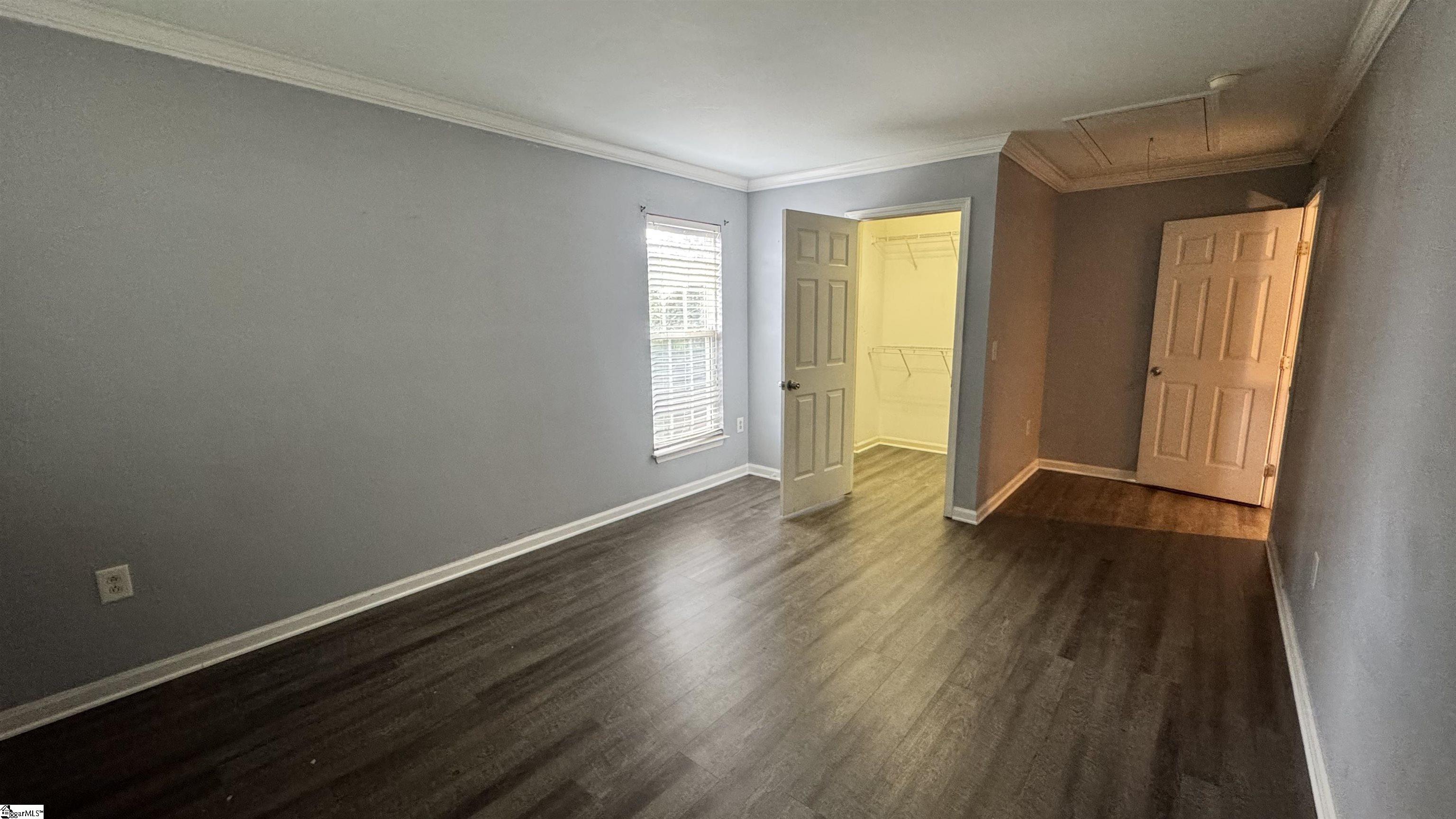 226 Highgate Circle Property Photo 37