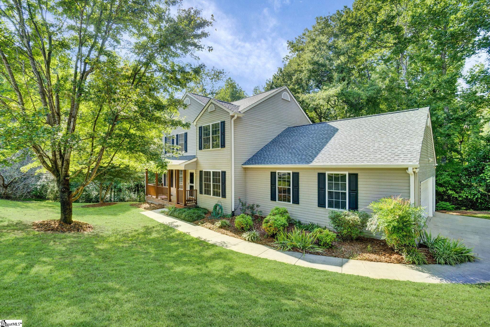 318 Stone Briar Lane Property Photo 8