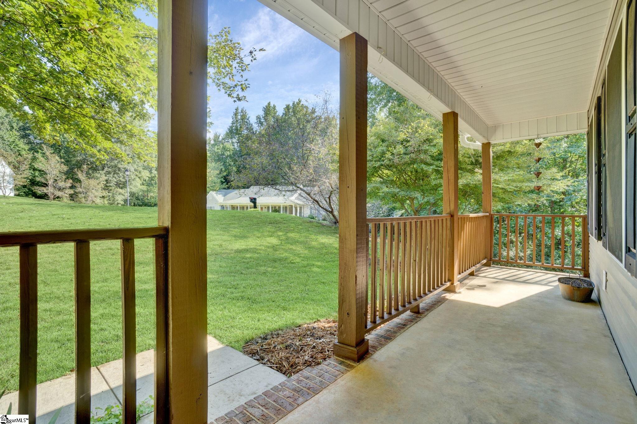 318 Stone Briar Lane Property Photo 11