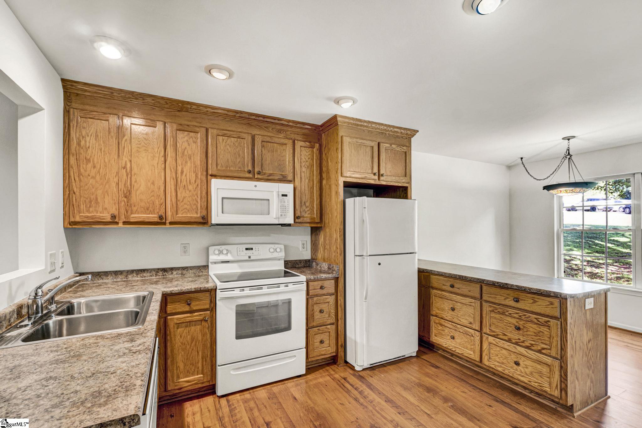 318 Stone Briar Lane Property Photo 12