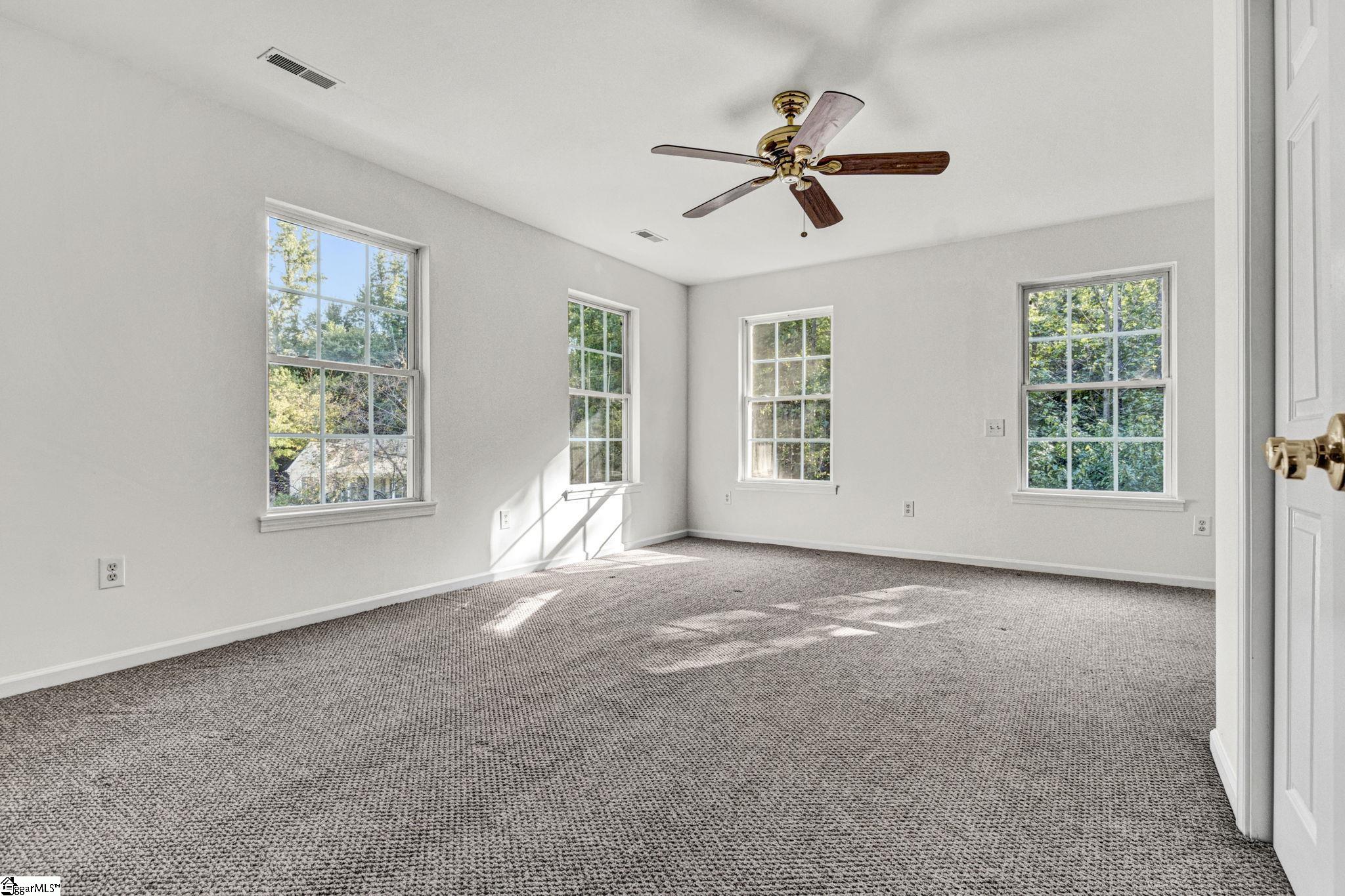 318 Stone Briar Lane Property Photo 29