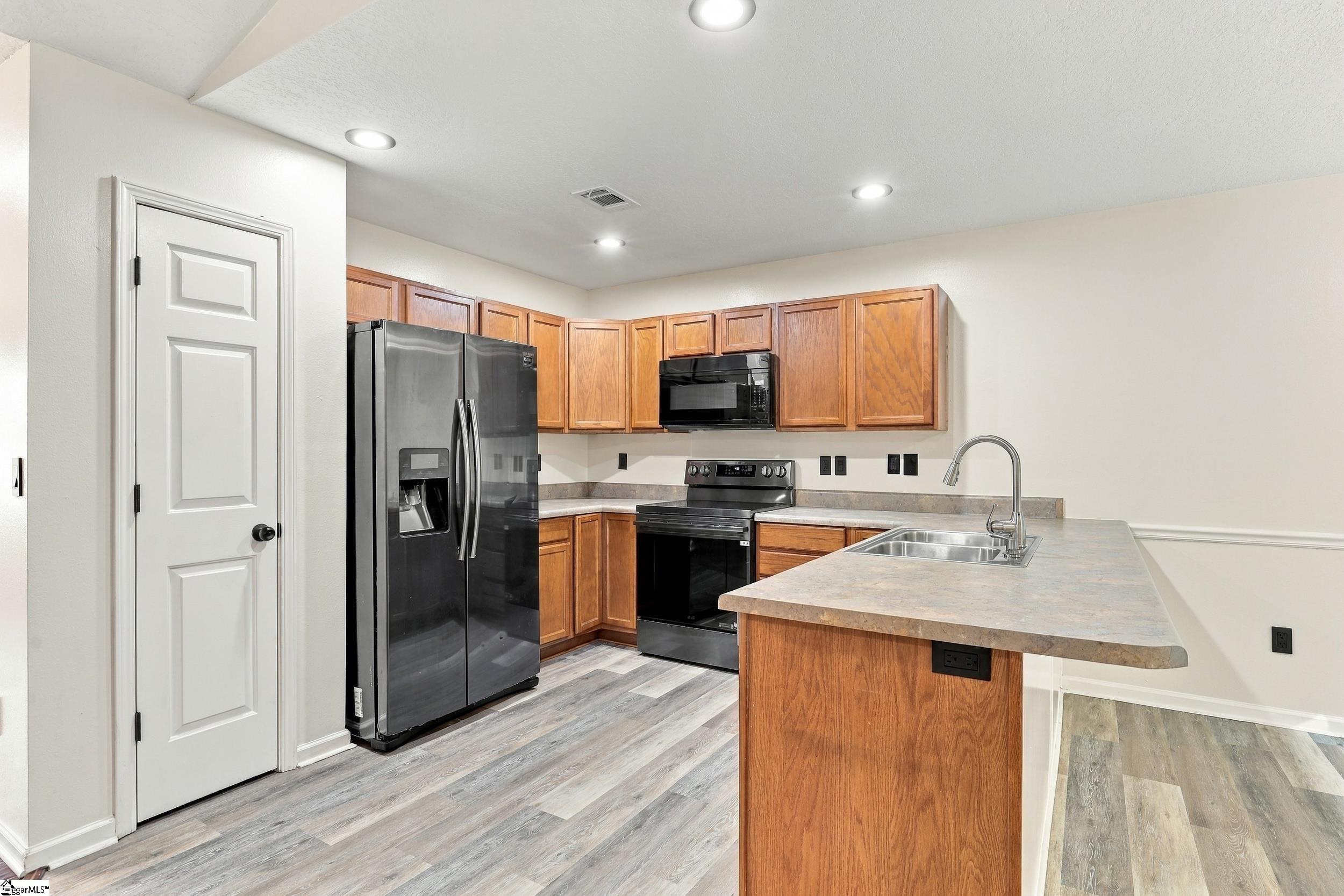 331 Monti Drive Property Photo 11