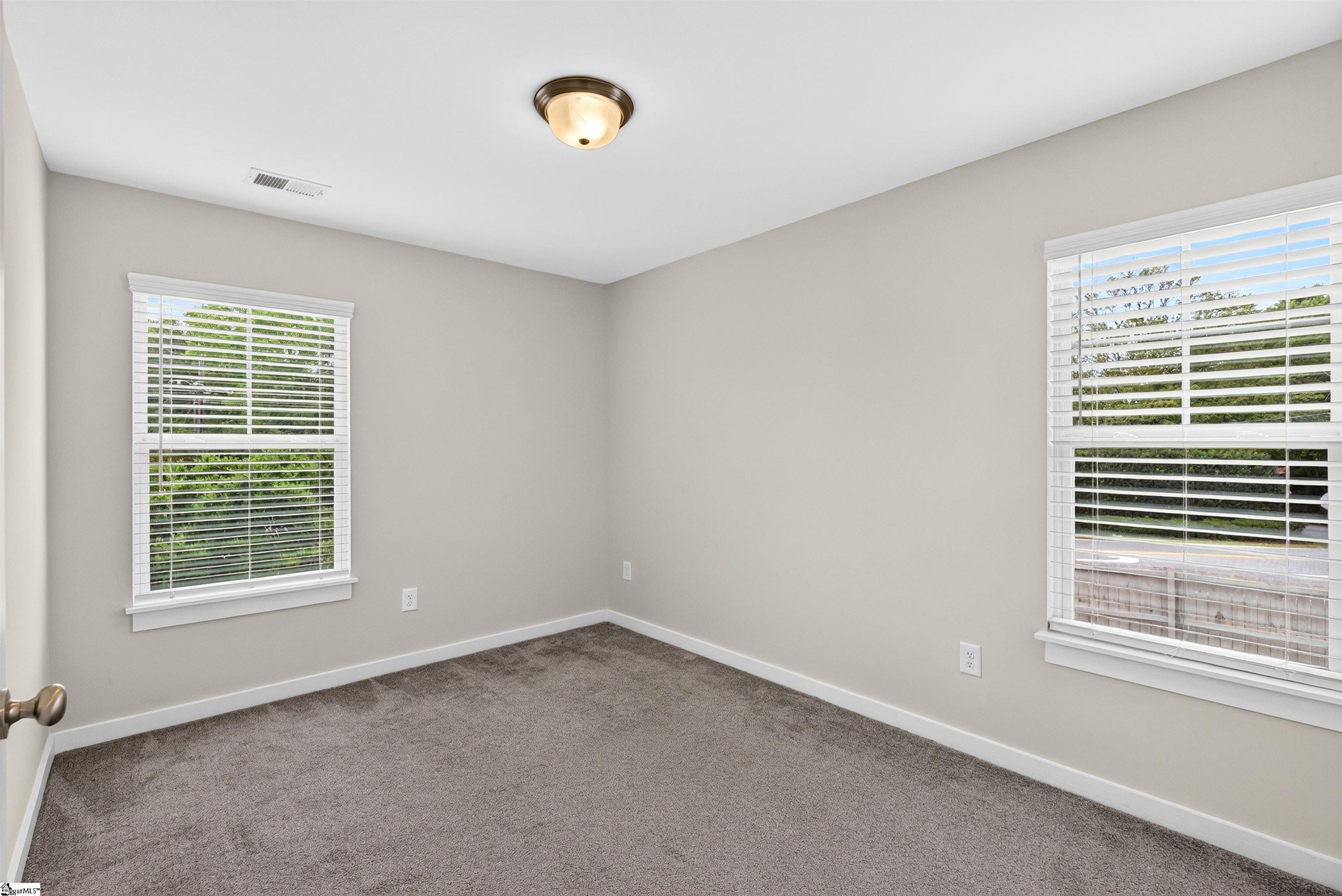 100 Bluet Lane Property Photo 23