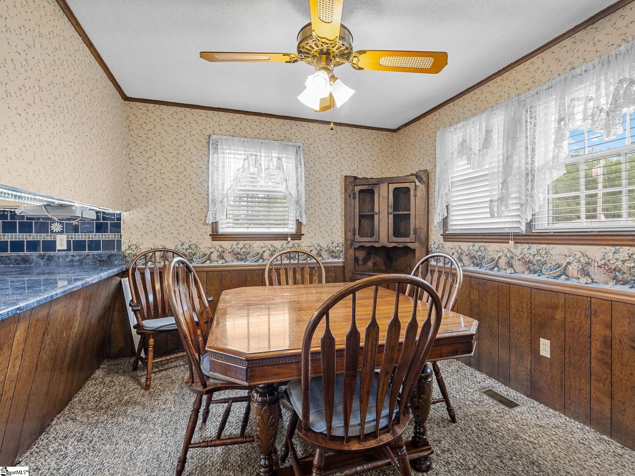 808 Primrose Lane Property Photo 12