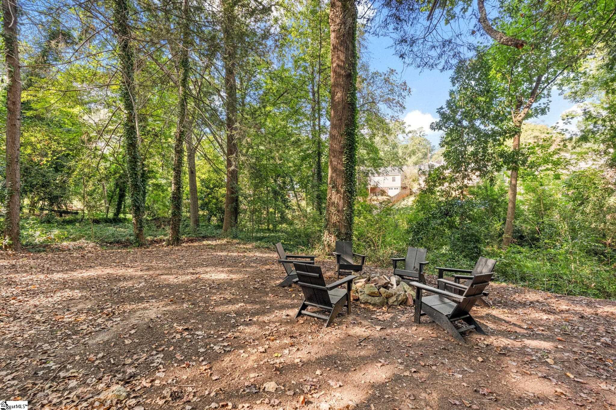 14 Russell Avenue Property Photo 48