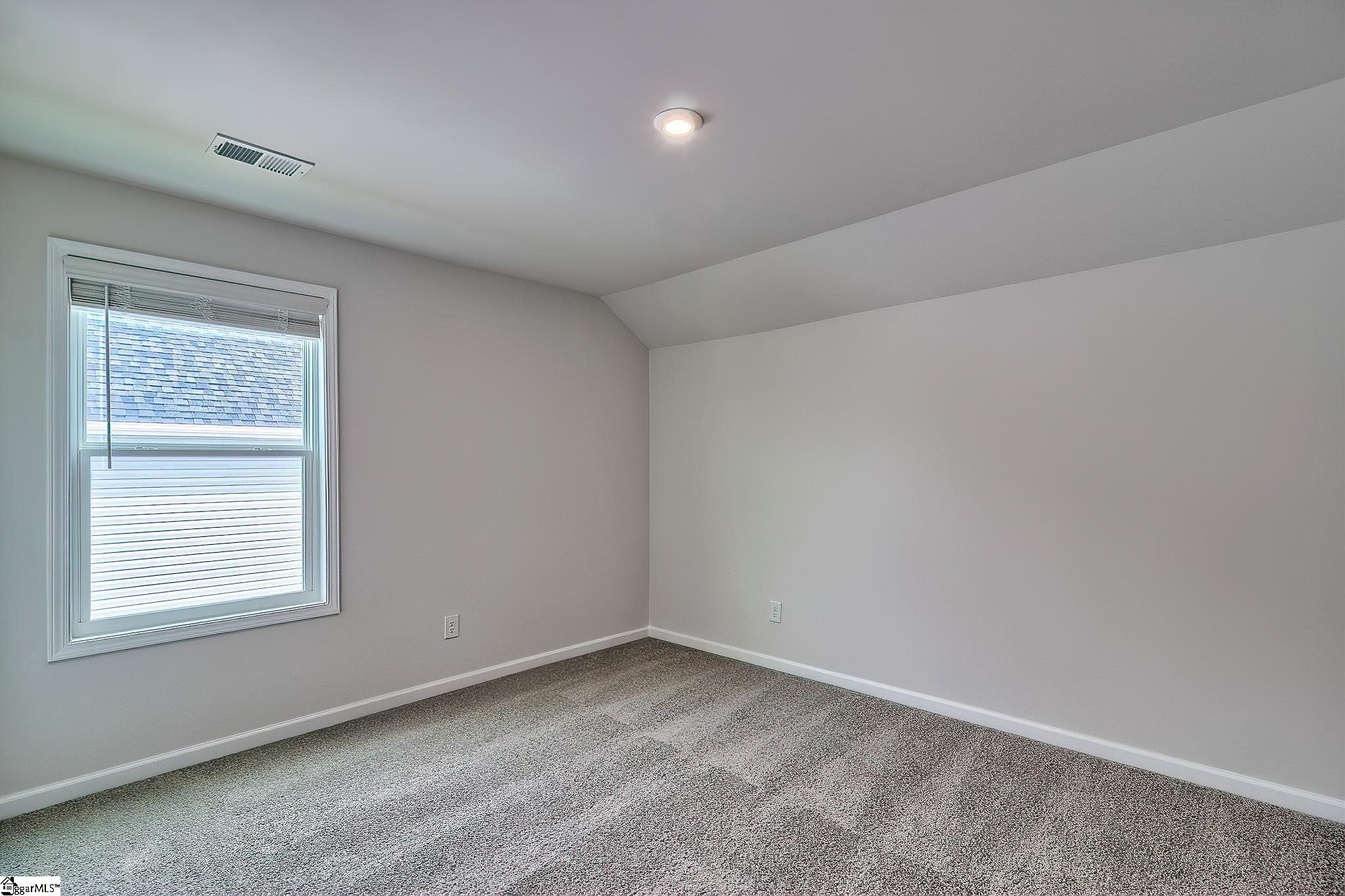 1013 Mockernut Way Property Photo 19