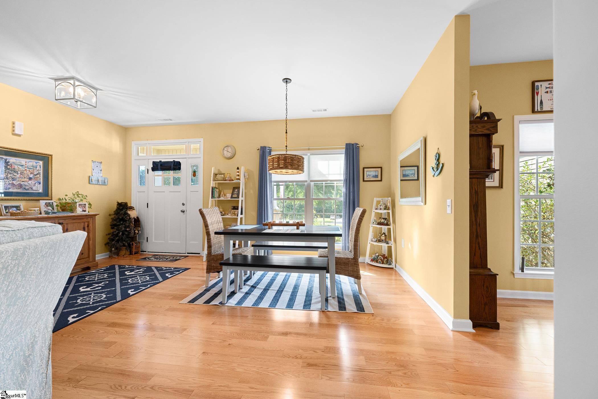 228 Bay Ridge Drive Property Photo 11