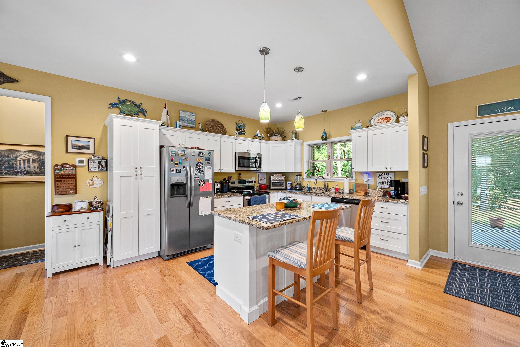 228 Bay Ridge Drive Property Photo 13