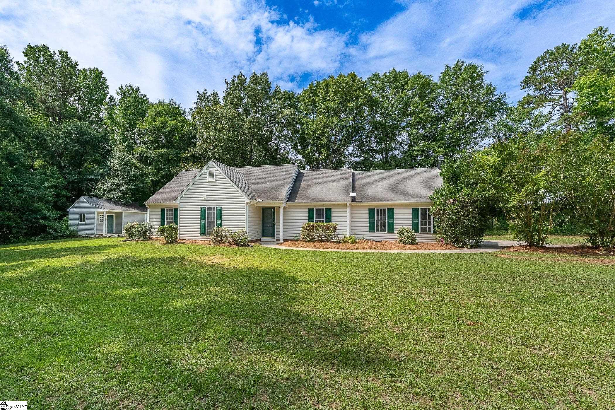 465 Boiter Road Property Photo 1