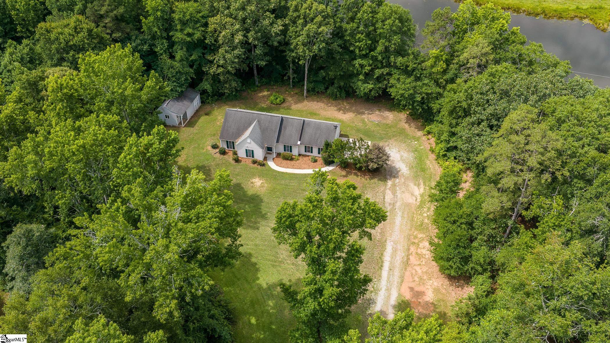 465 Boiter Road Property Photo 5