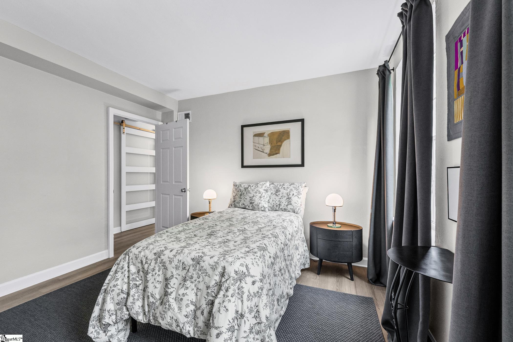 601 Cleveland Street Property Photo 23