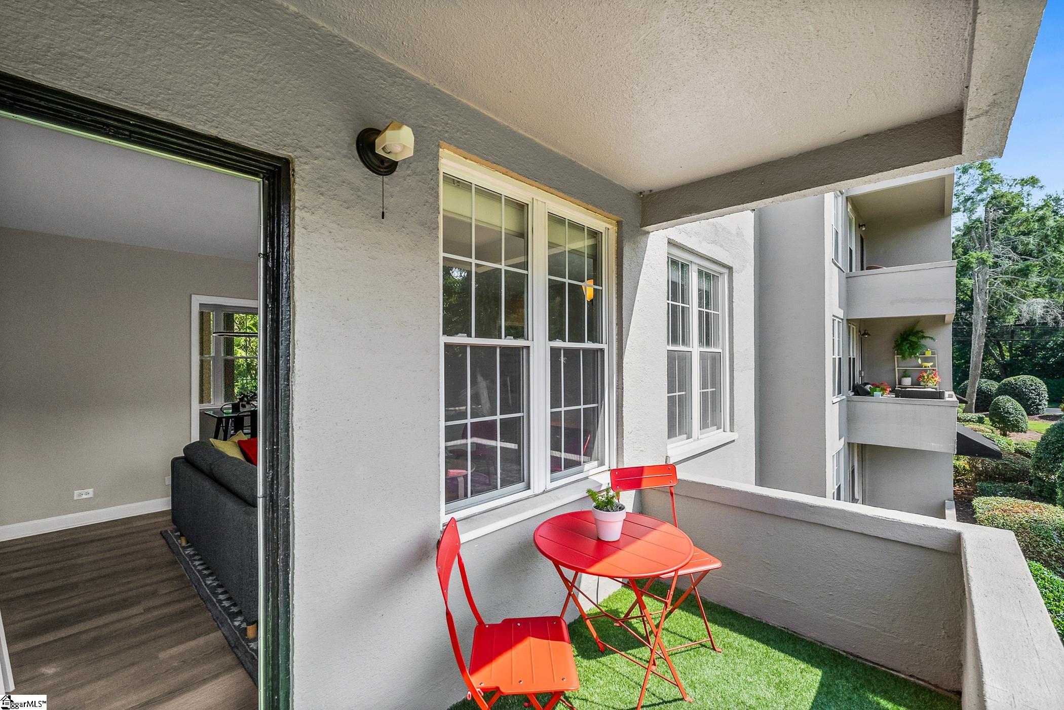 601 Cleveland Street Property Photo 26