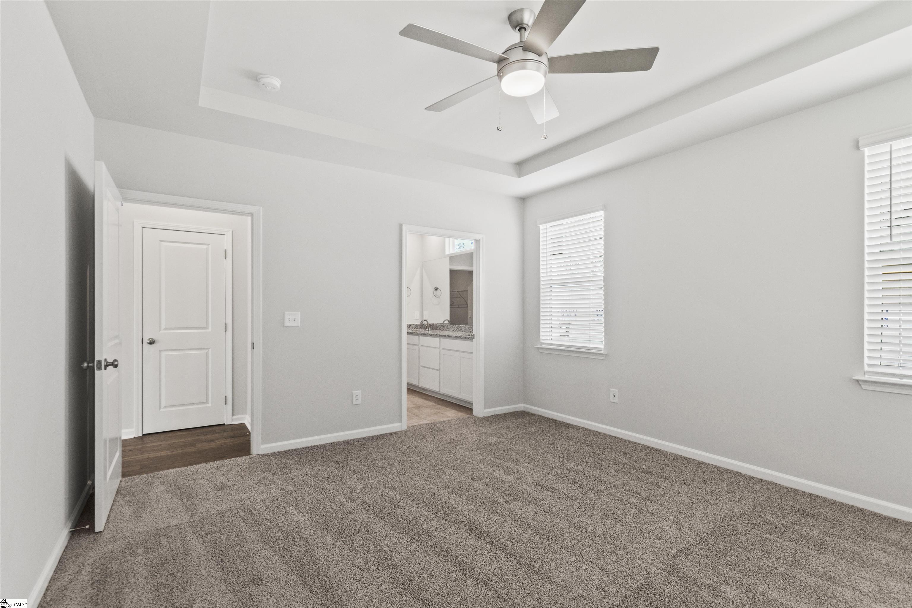 1015 Mockernut Way Property Photo 13