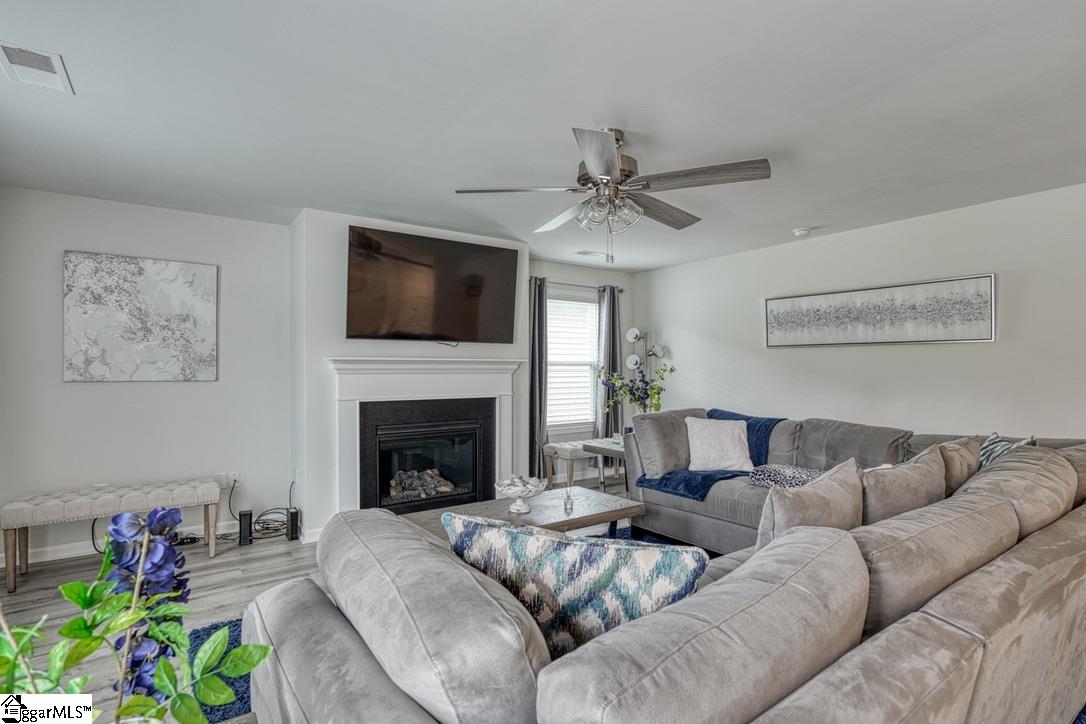 454 Grantham Court Property Photo 25