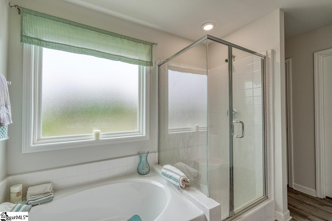 454 Grantham Court Property Photo 42
