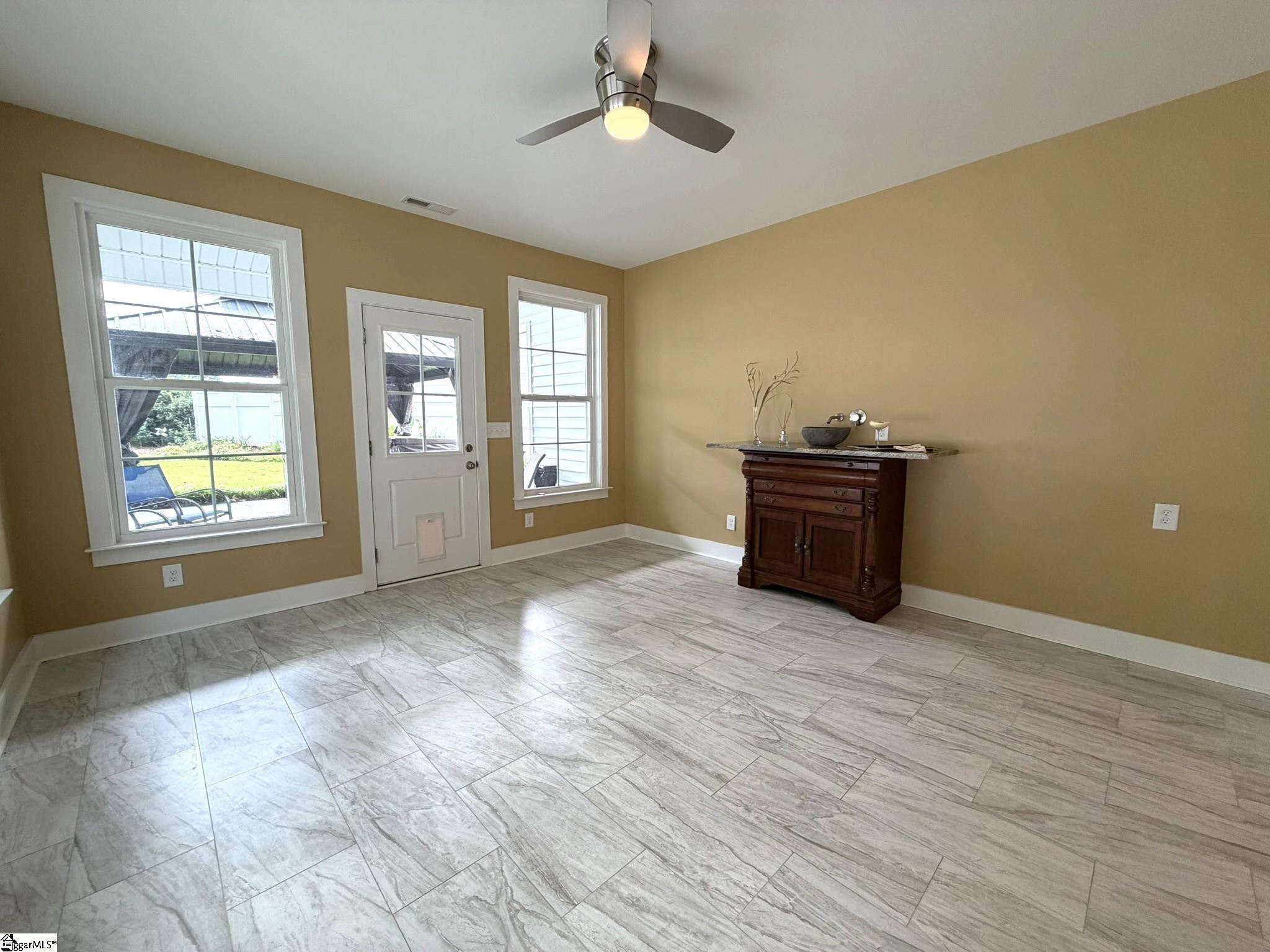 104 Cottage Way Property Photo 27