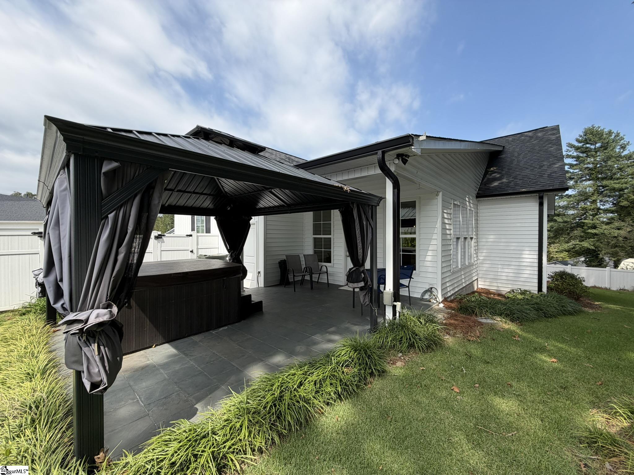 104 Cottage Way Property Photo 33