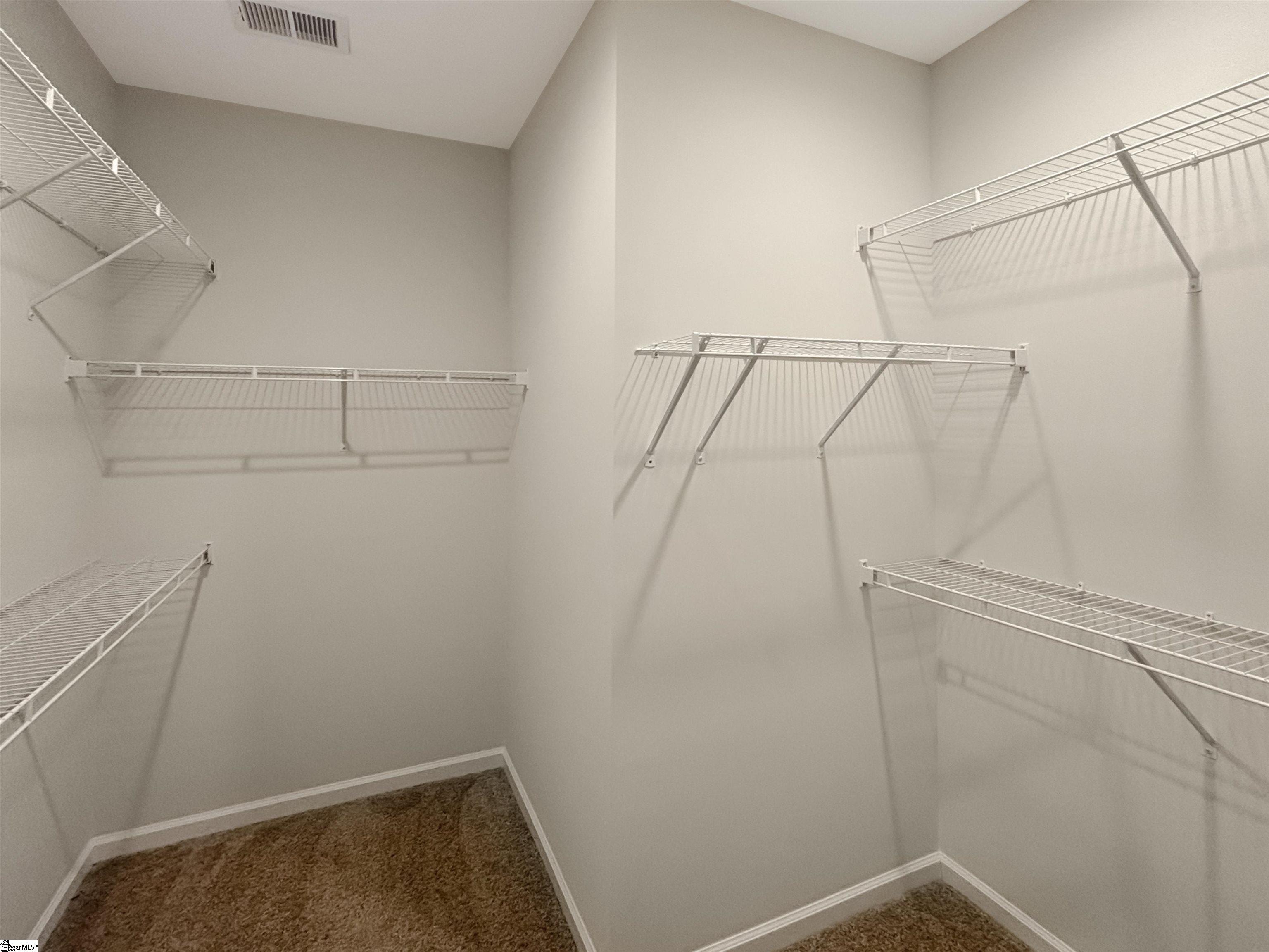 1604613 Property Photo 14