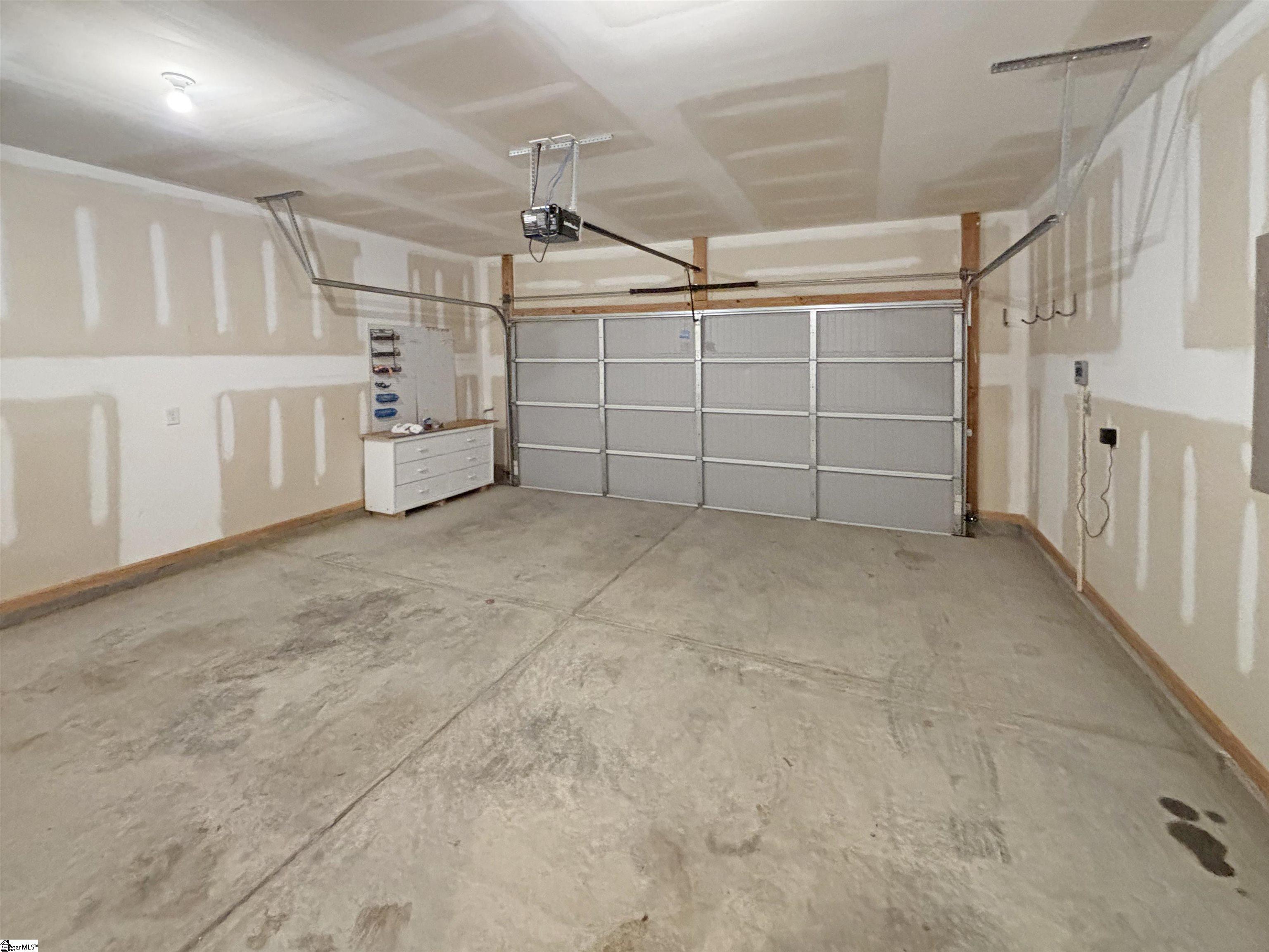 1604613 Property Photo 21
