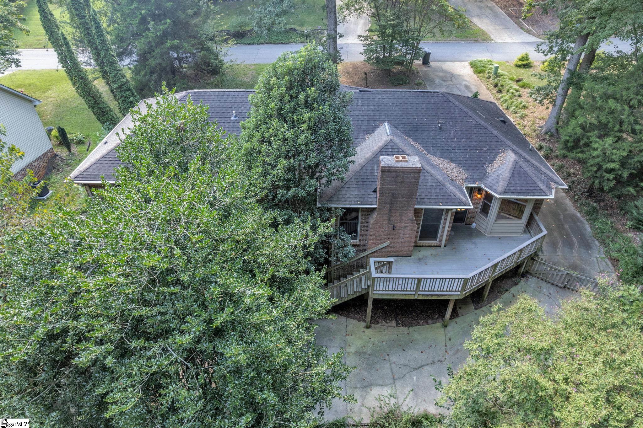 222 Hunters Woods Property Photo 26