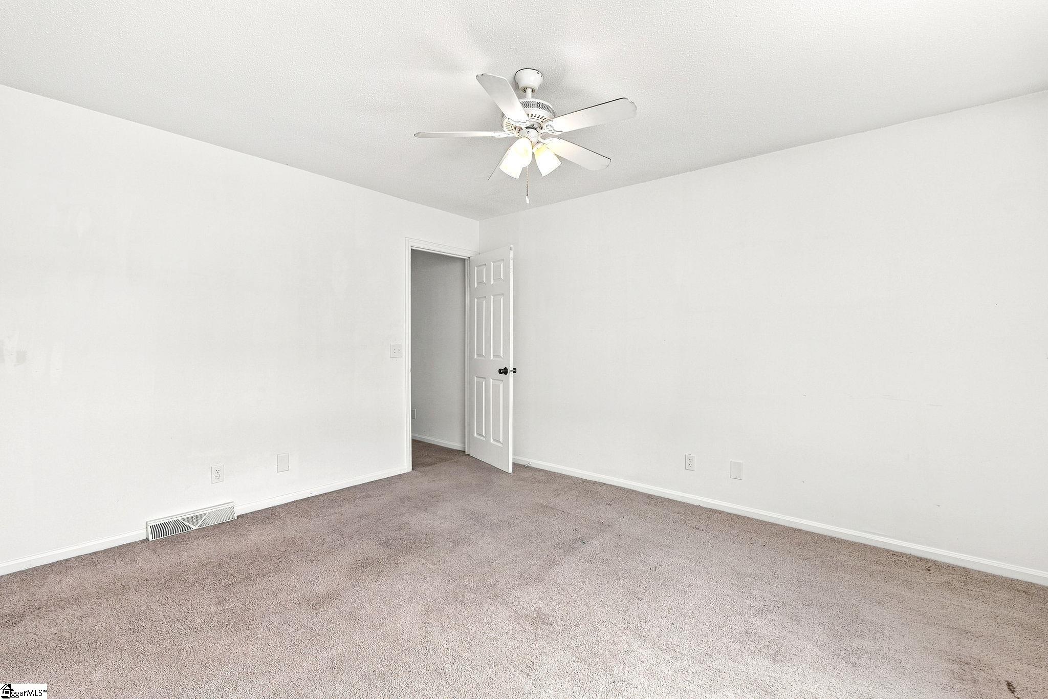 4 Birchview Street Property Photo 18
