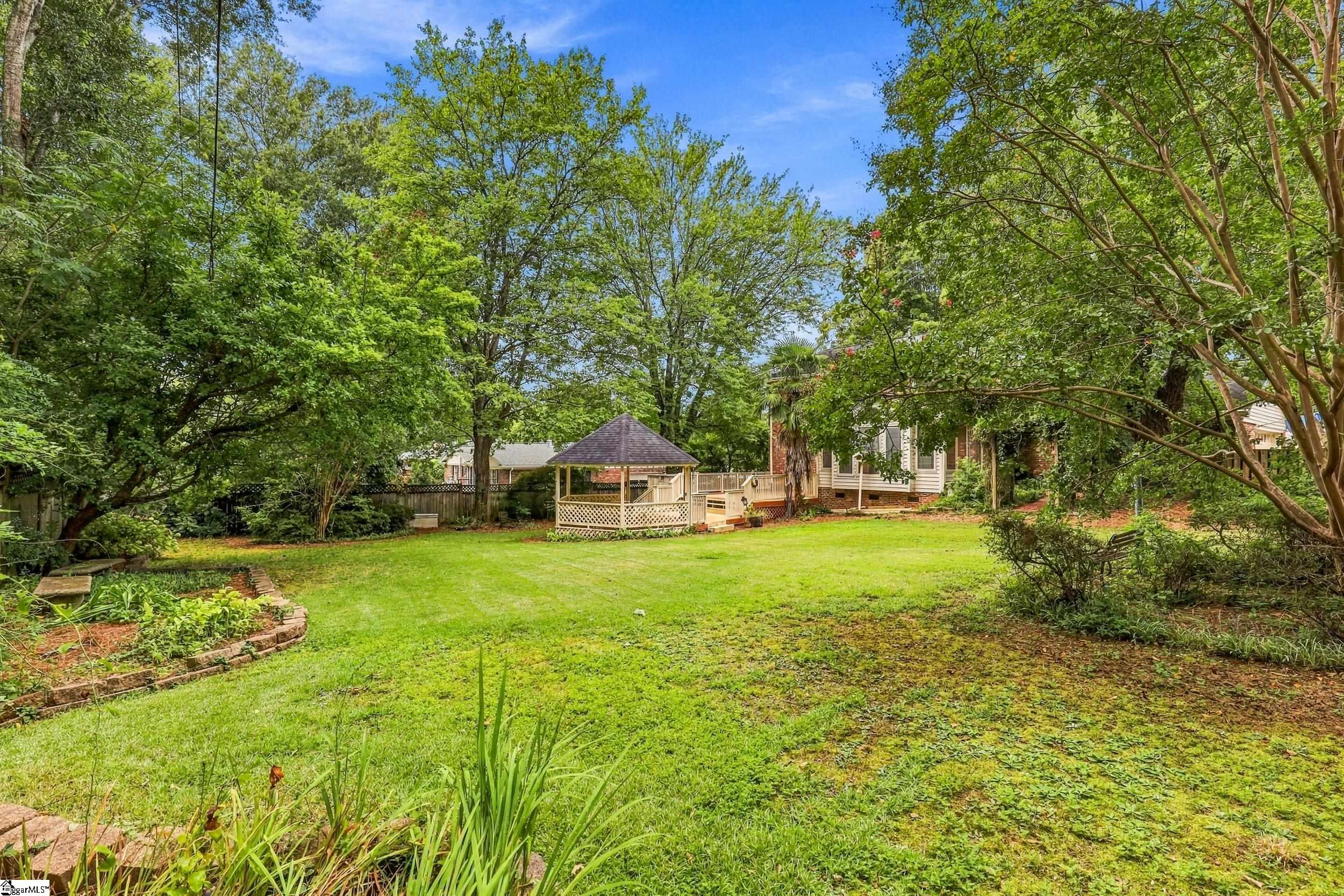200 Connecticut Drive Property Photo 30