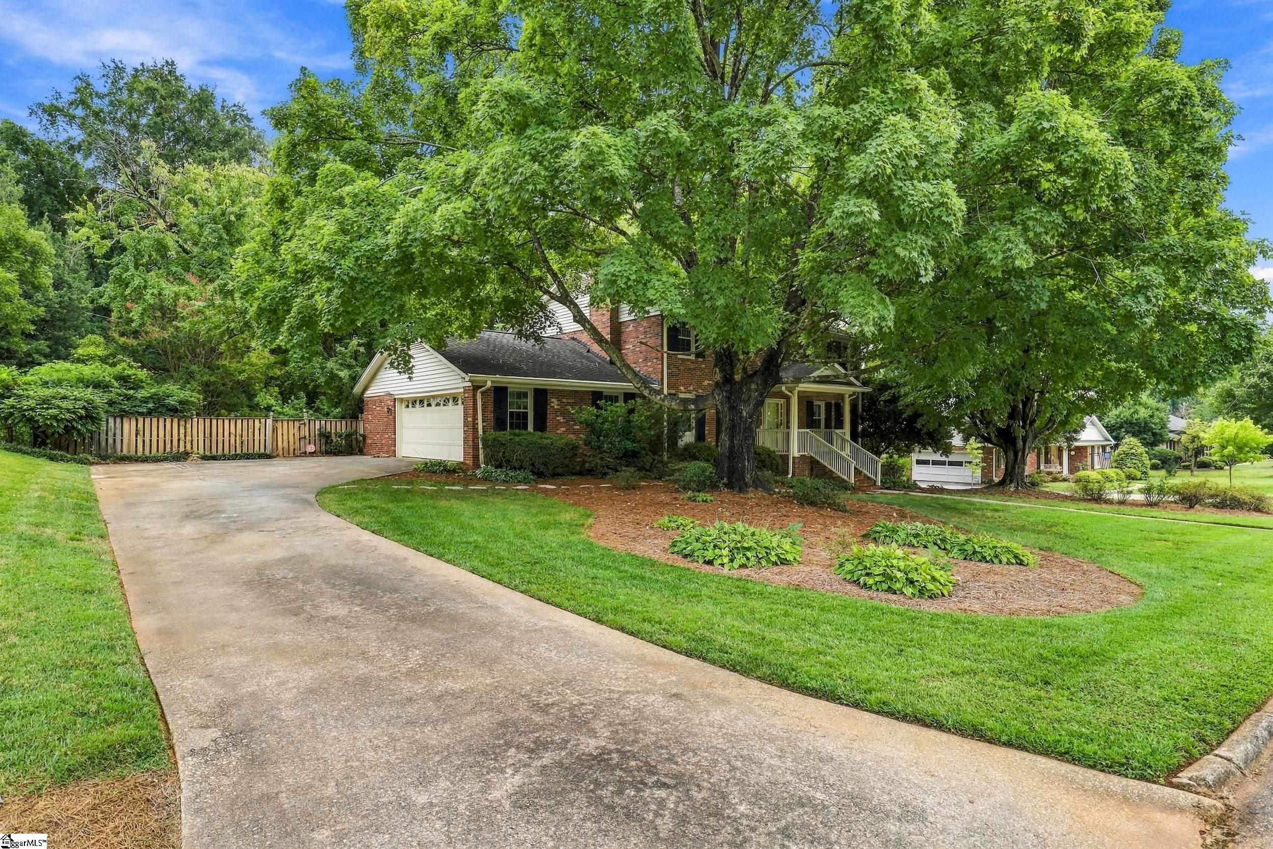 200 Connecticut Drive Property Photo 32