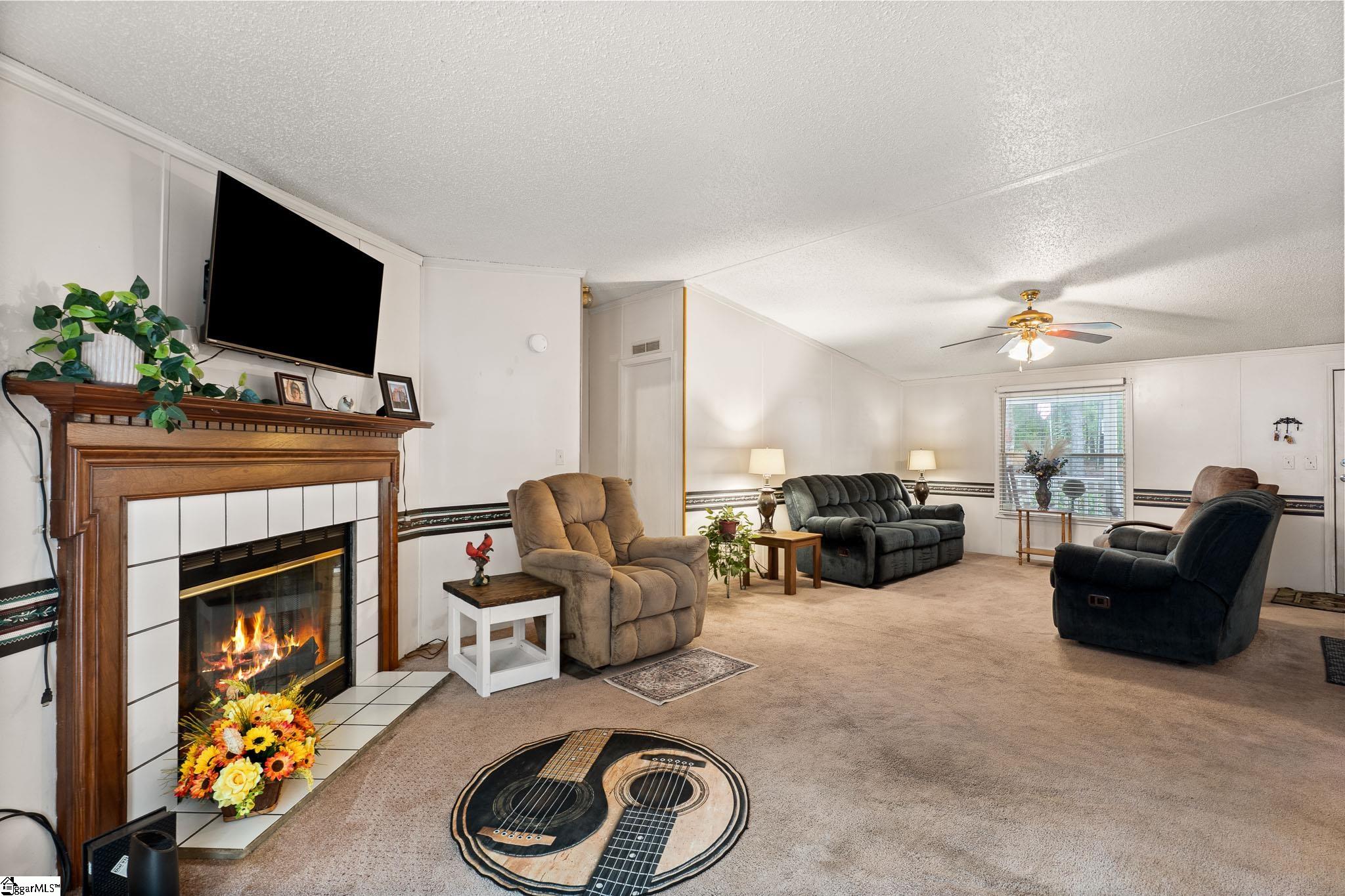 695 Miller Road Property Photo 15