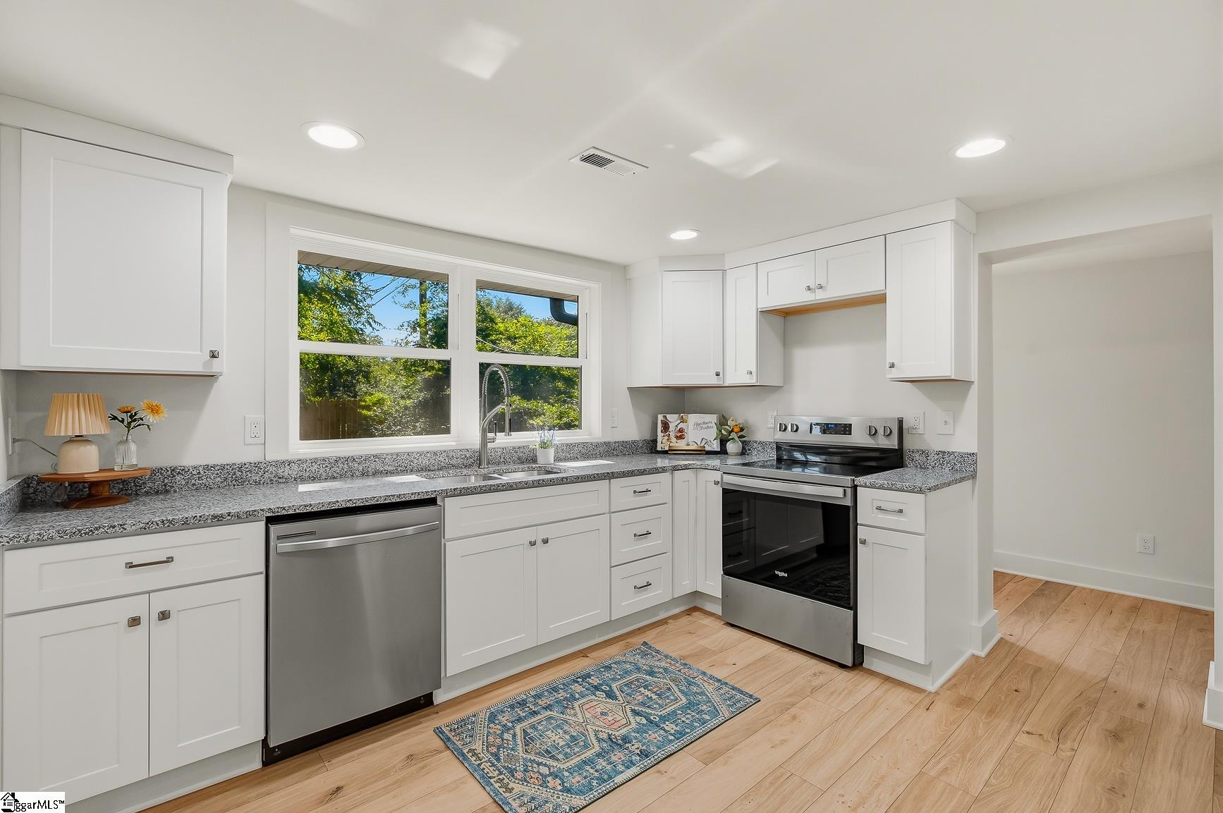 7 Beaverdam Road Property Photo 8