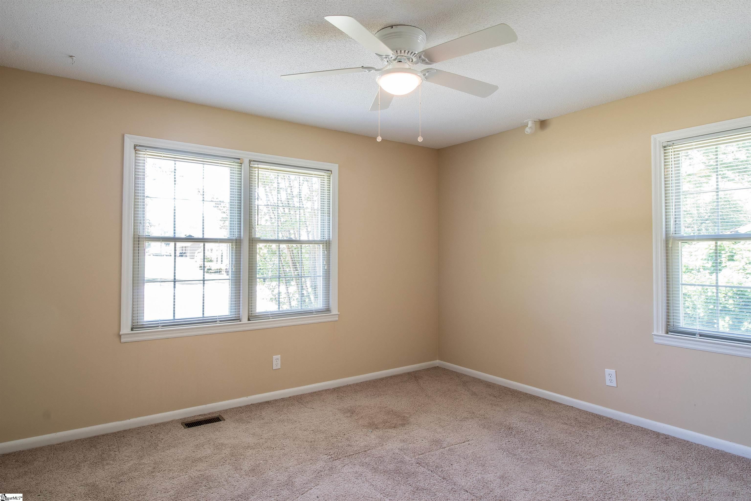 631 Pine Hill Drive Property Photo 15