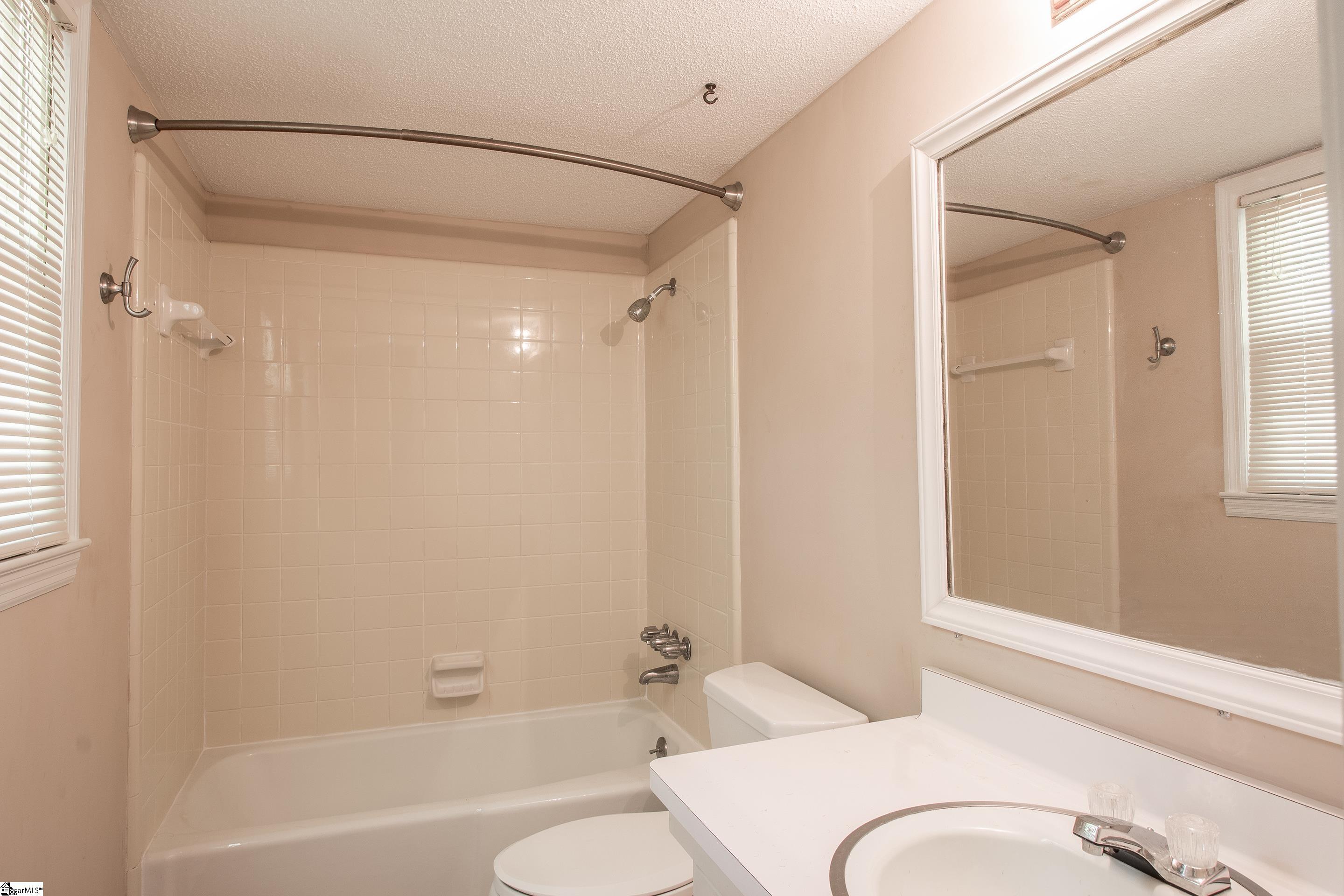 631 Pine Hill Drive Property Photo 19