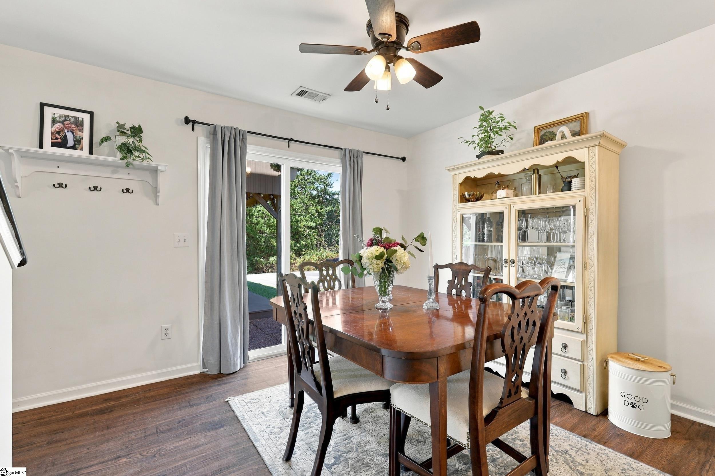 9 Hollow Tree Way Property Photo 7