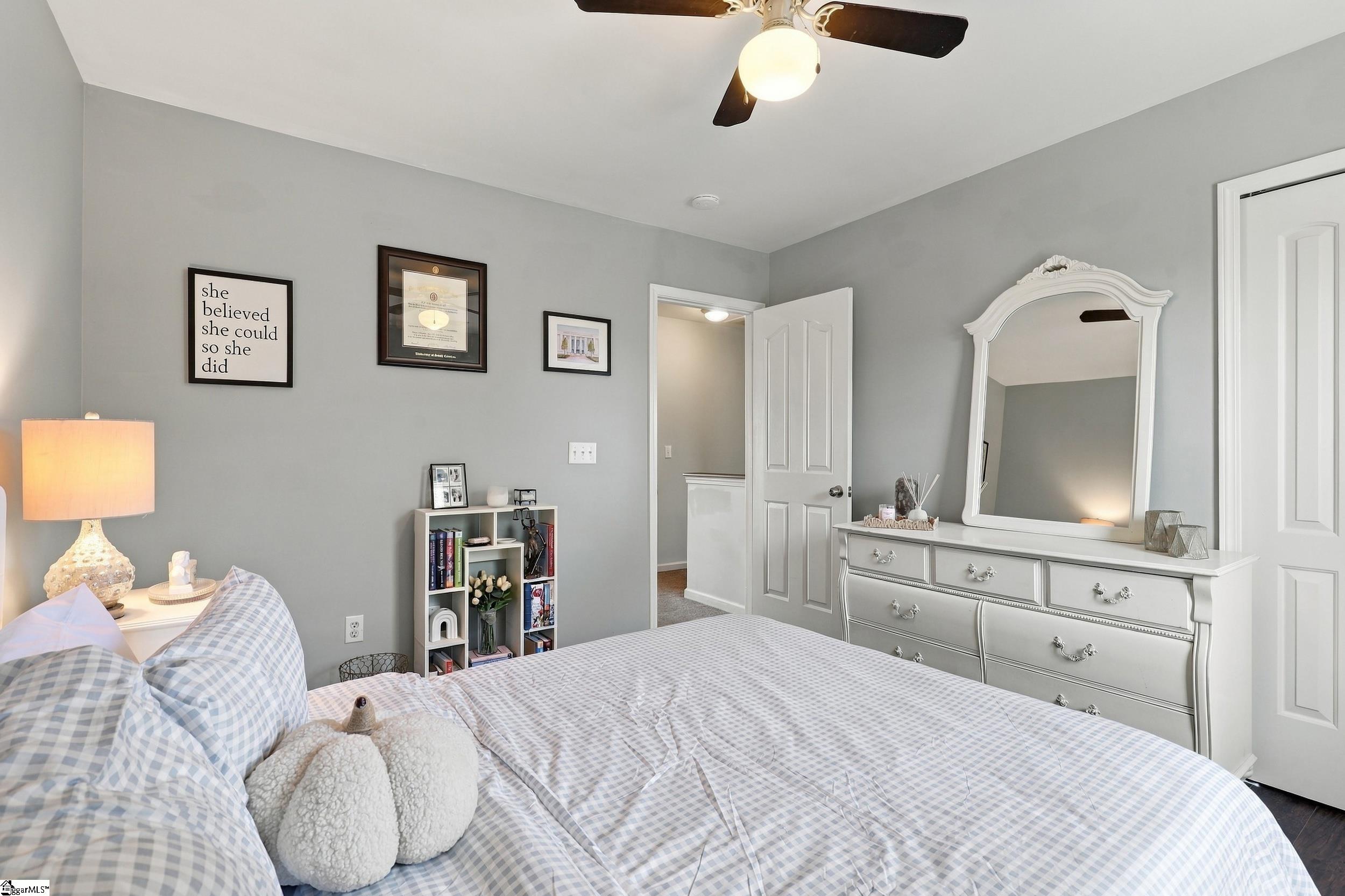 9 Hollow Tree Way Property Photo 19