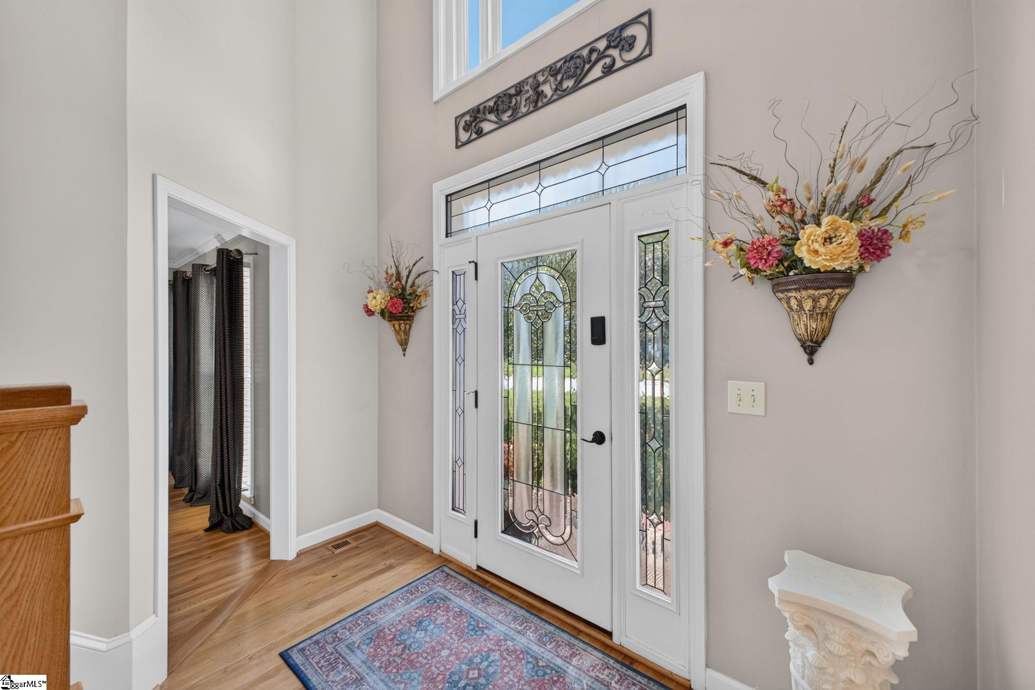 18 Middlecreek Way Property Photo 6