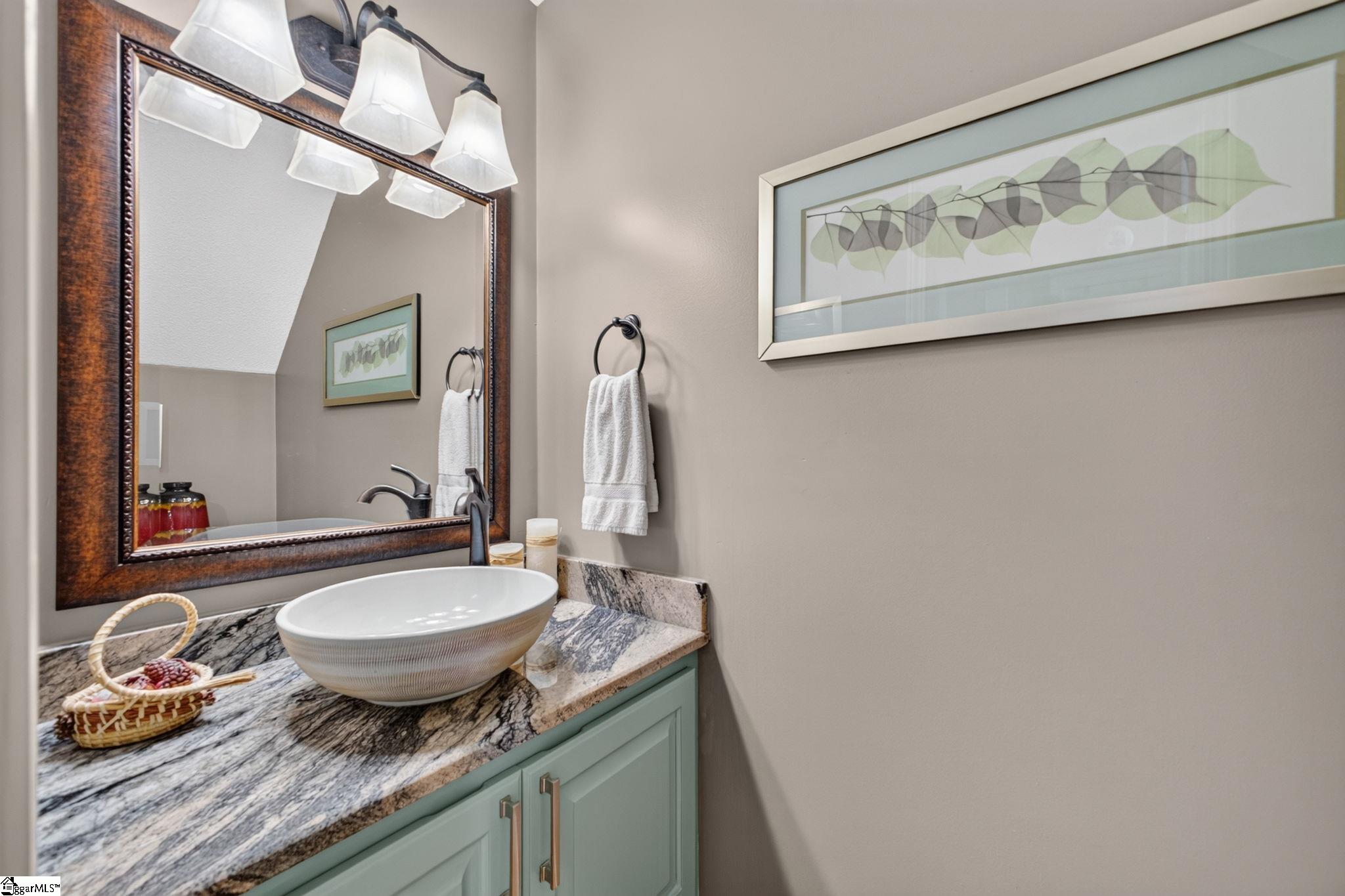 18 Middlecreek Way Property Photo 7