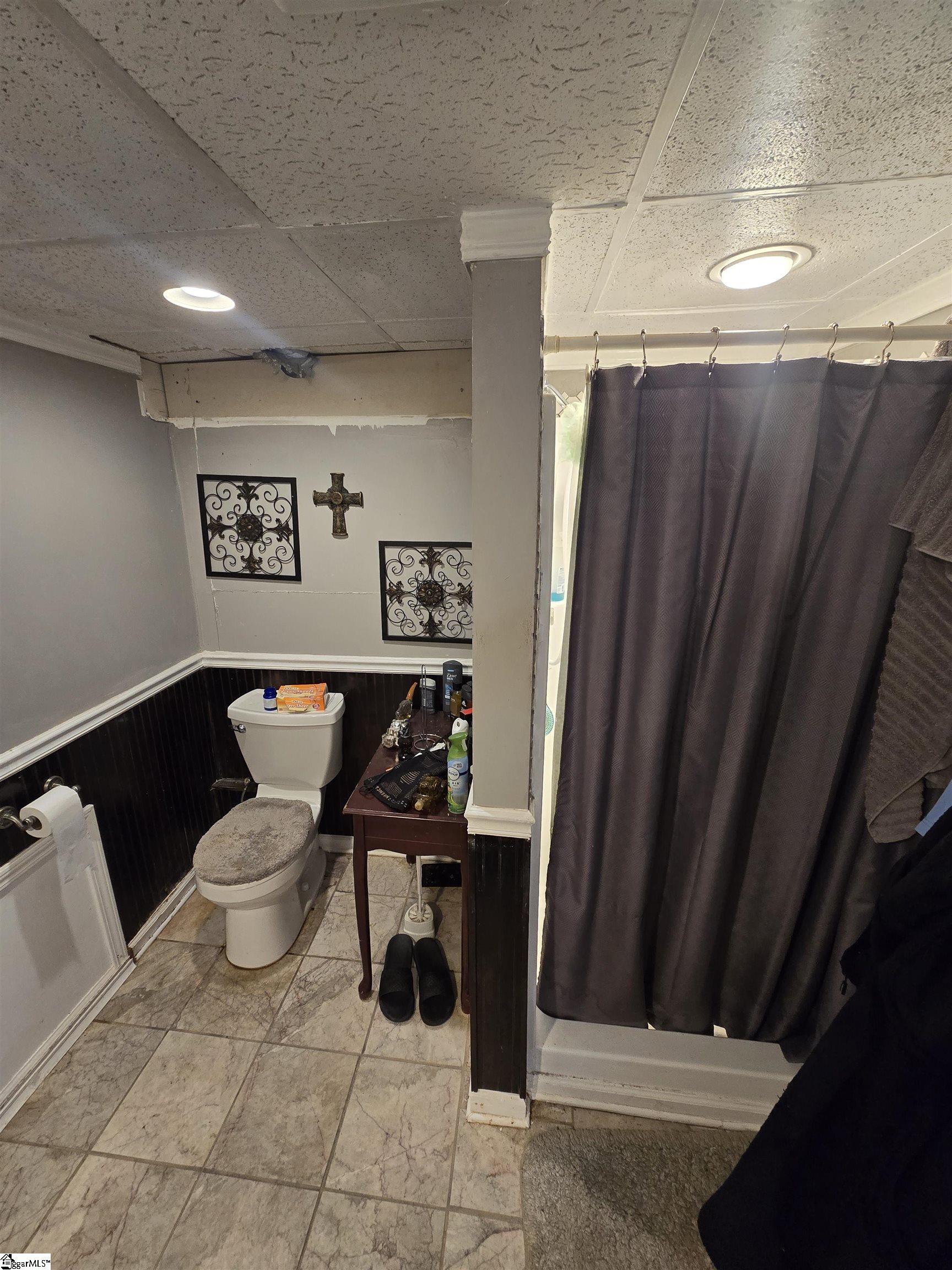 202 W Dorchester Boulevard Property Photo 6