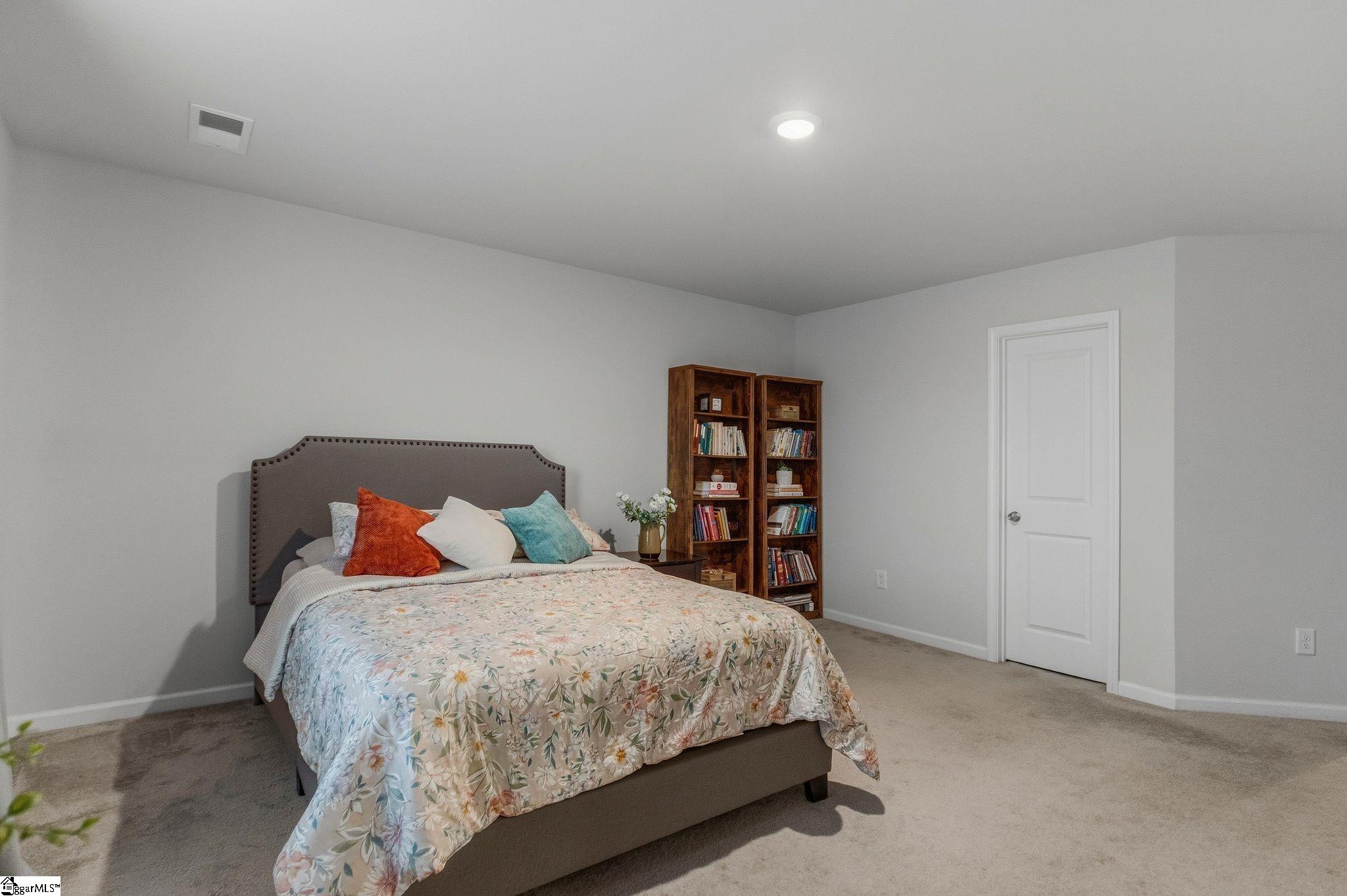 1719 Southwold Lane Property Photo 32
