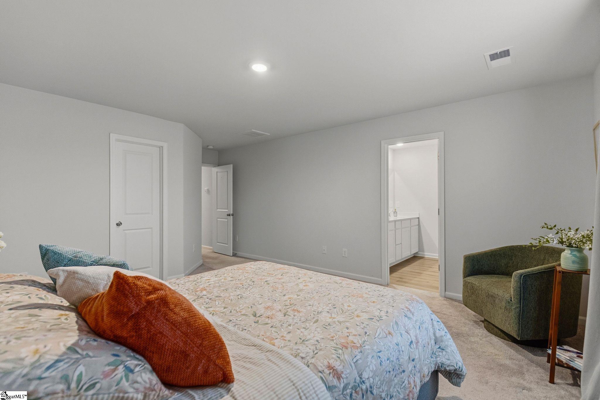 1719 Southwold Lane Property Photo 33