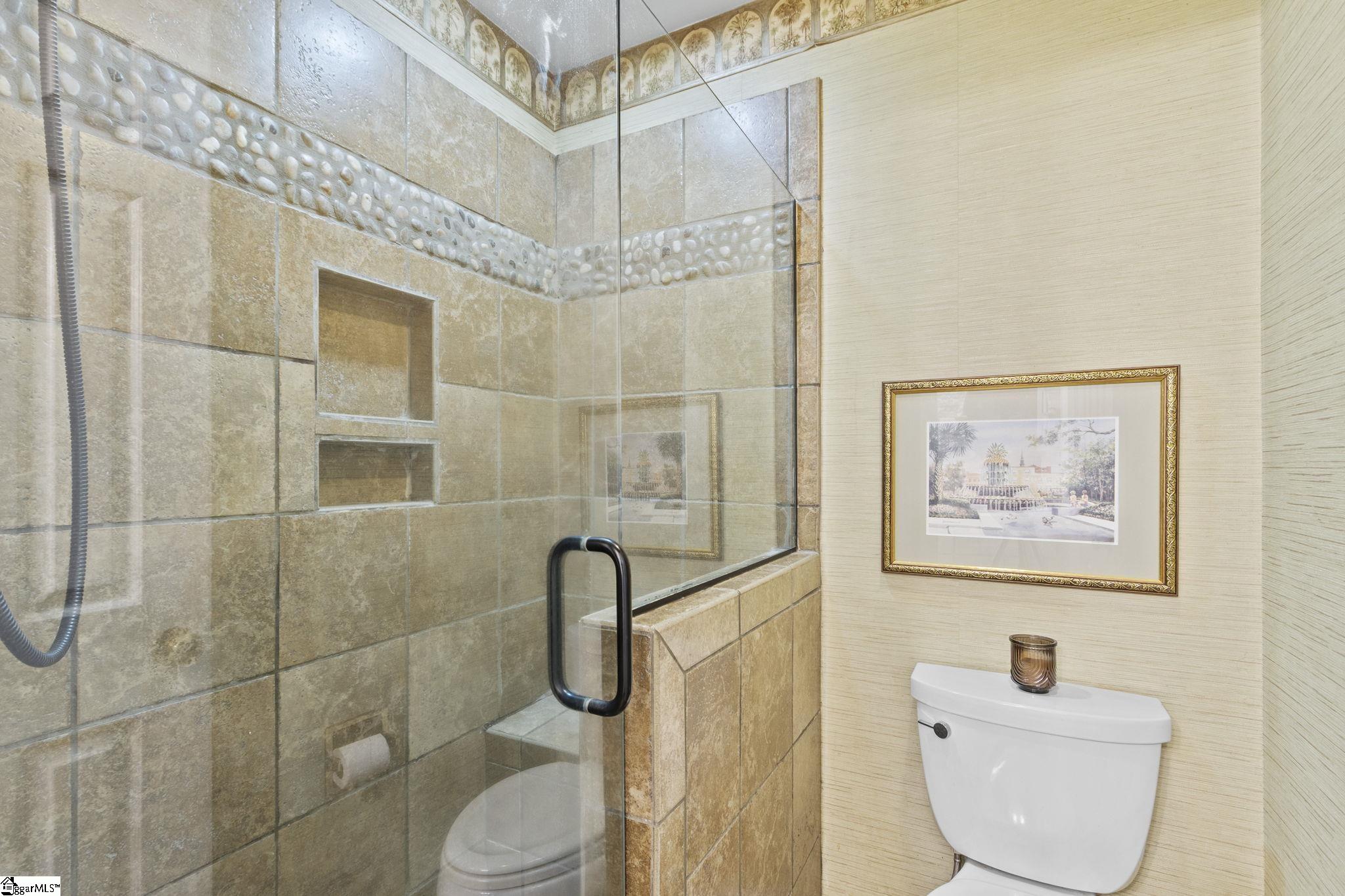 2808 E North Street Property Photo 14