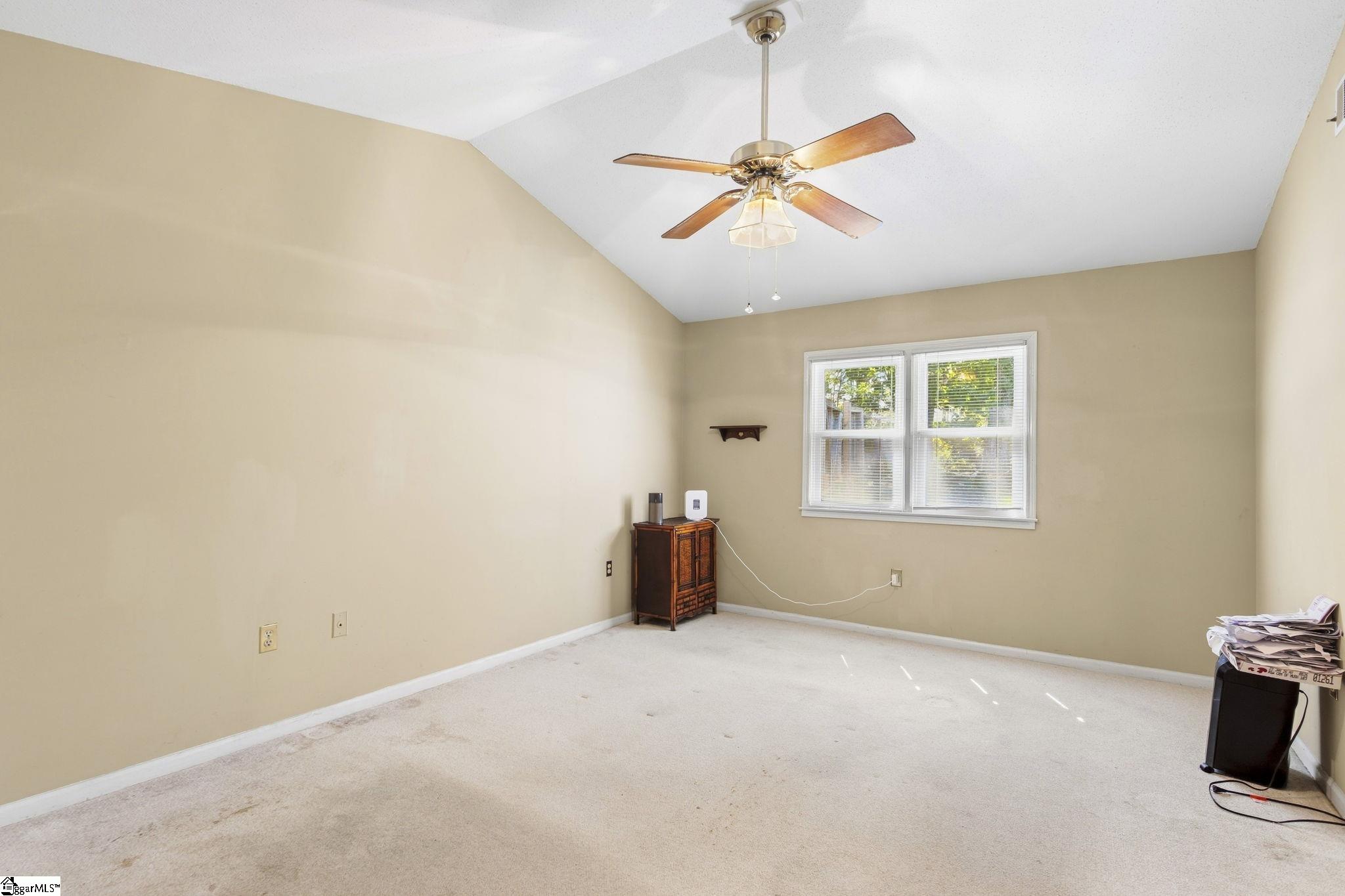 2808 E North Street Property Photo 16