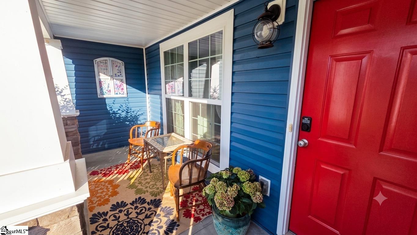 52 Montgomery Road Property Photo 3