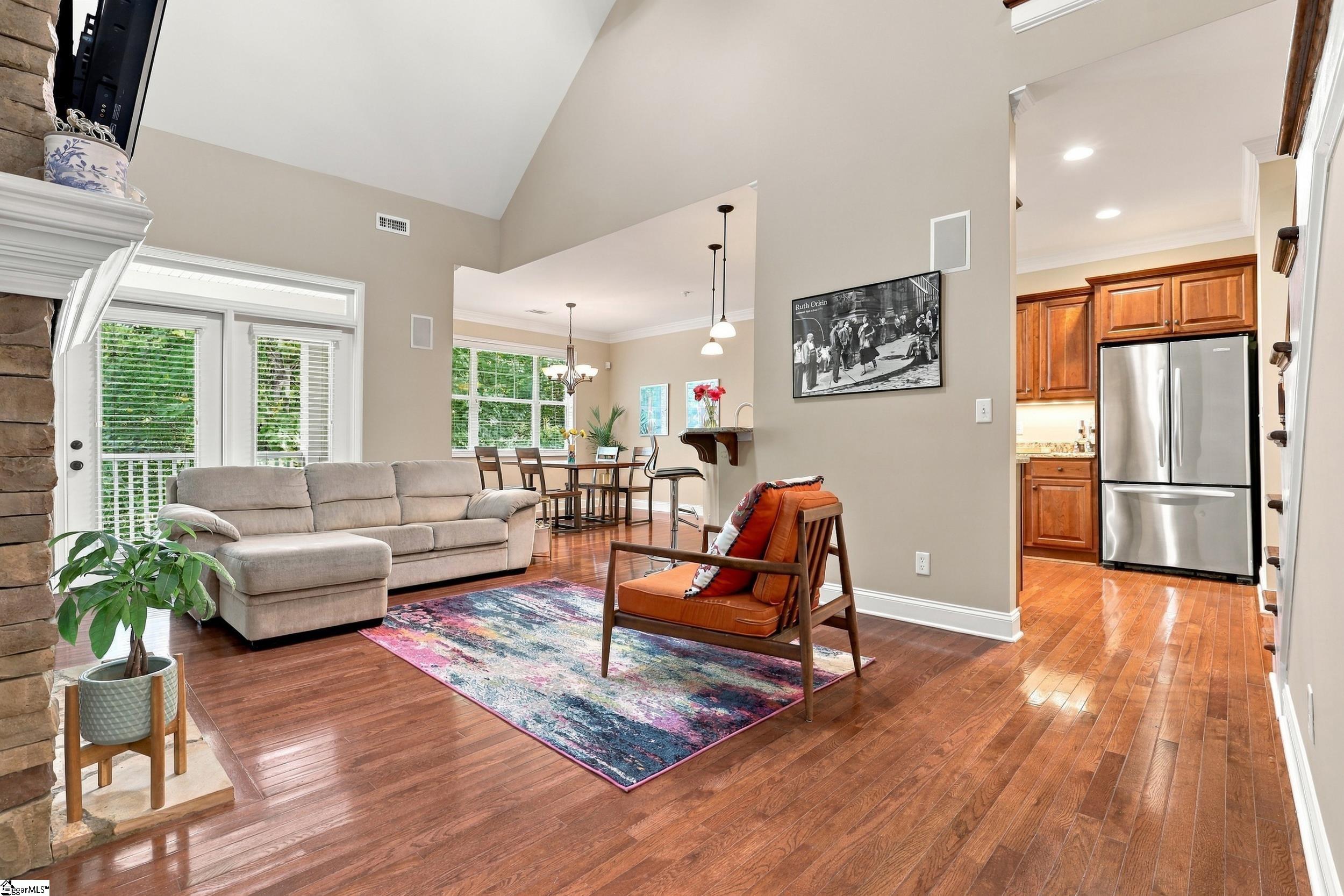 12 Edge Court Property Photo 9