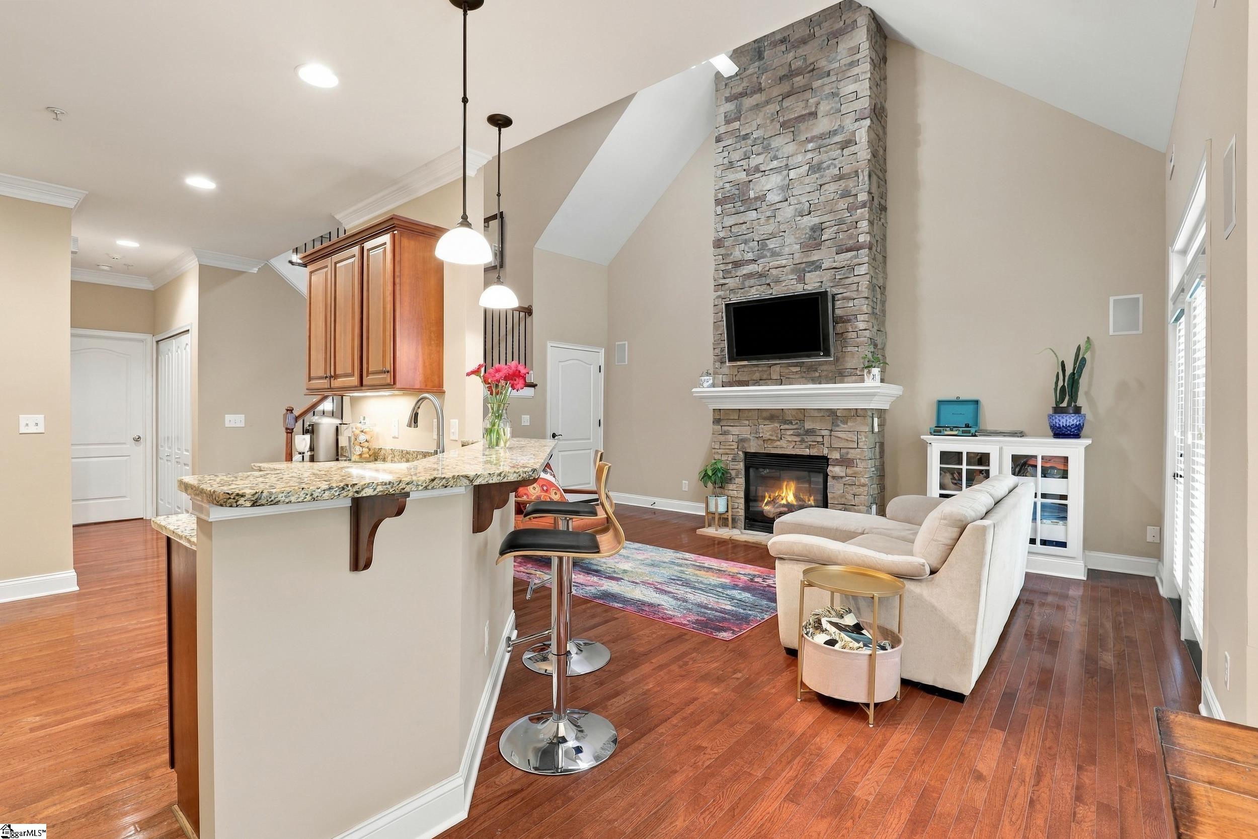 12 Edge Court Property Photo 13