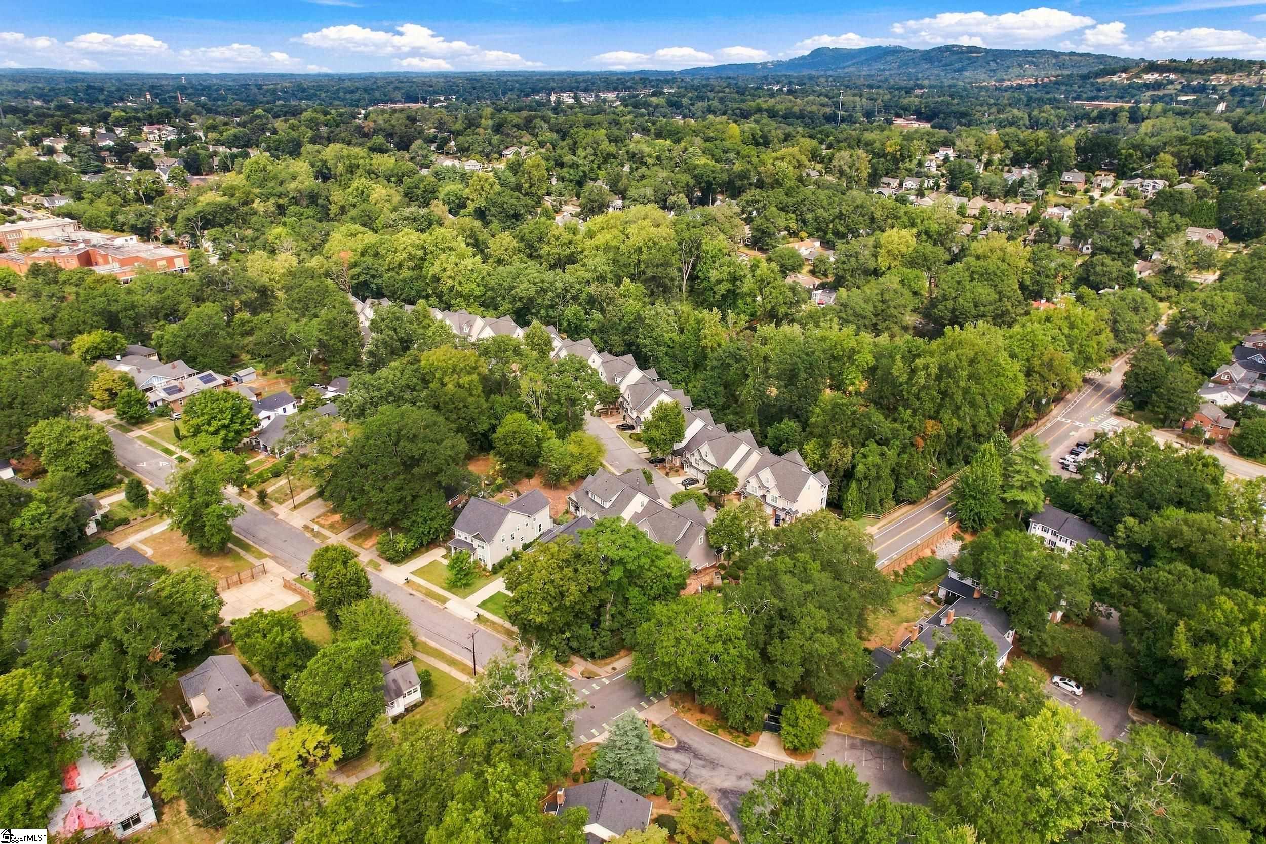 12 Edge Court Property Photo 35